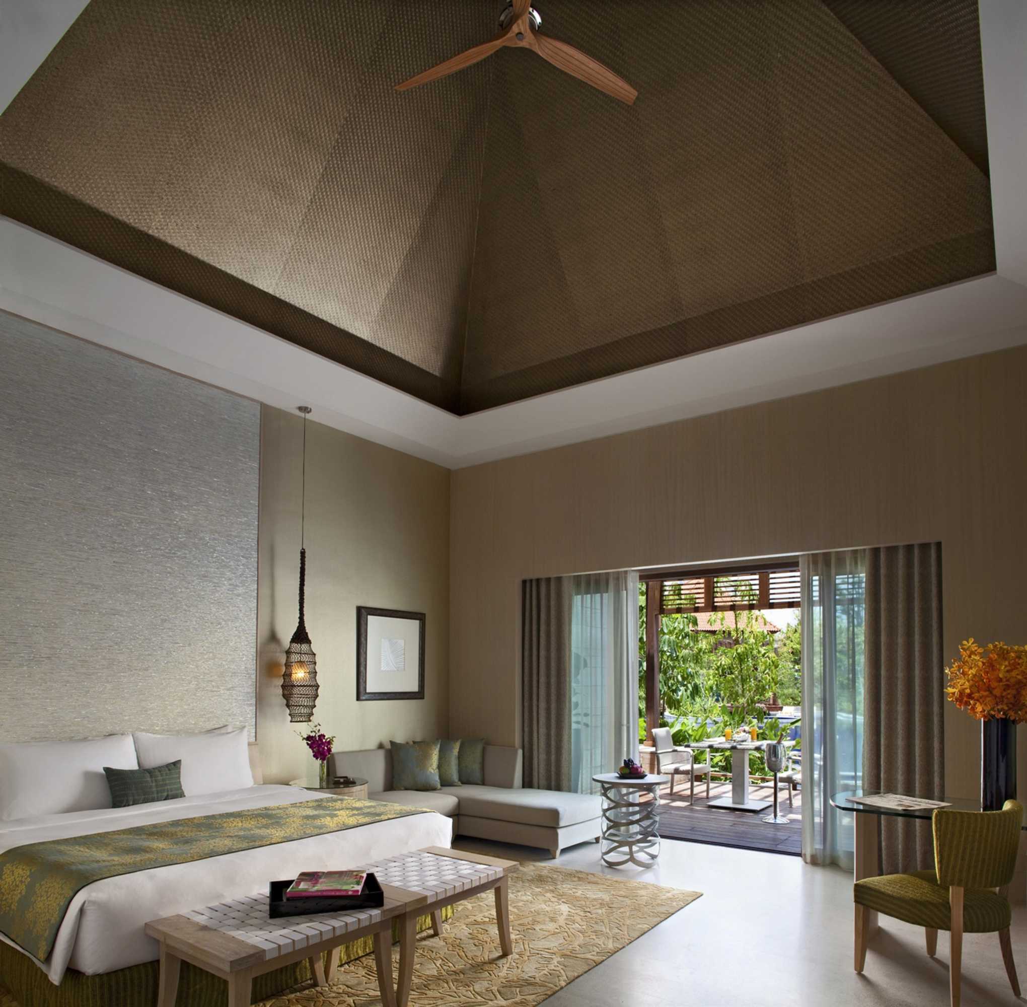 Gift card for Resorts World Sentosa - Beach Villas Gift card for Resorts World Sentosa - Beach Villas