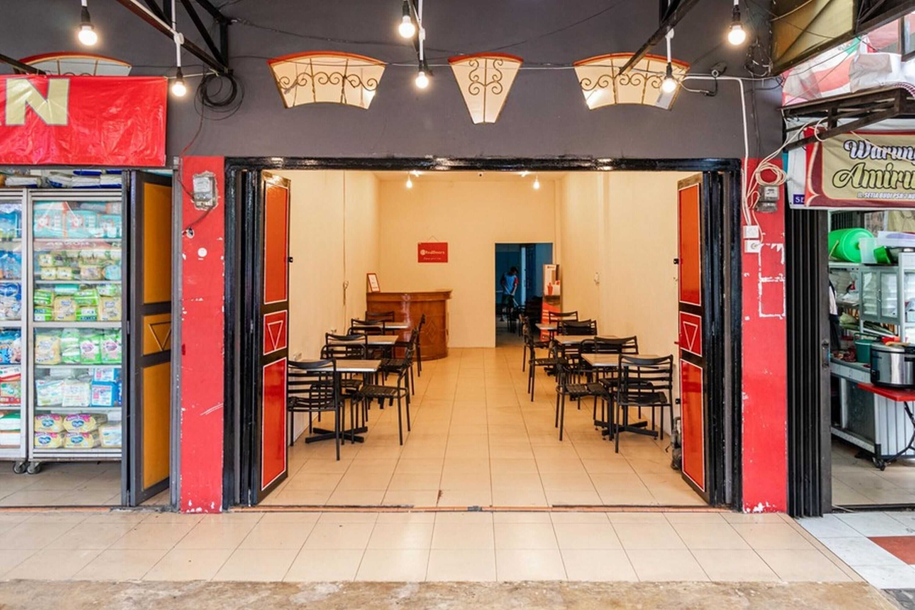 Gift card for Reddoorz Syariah @ Jalan Setiabudi Medan 3