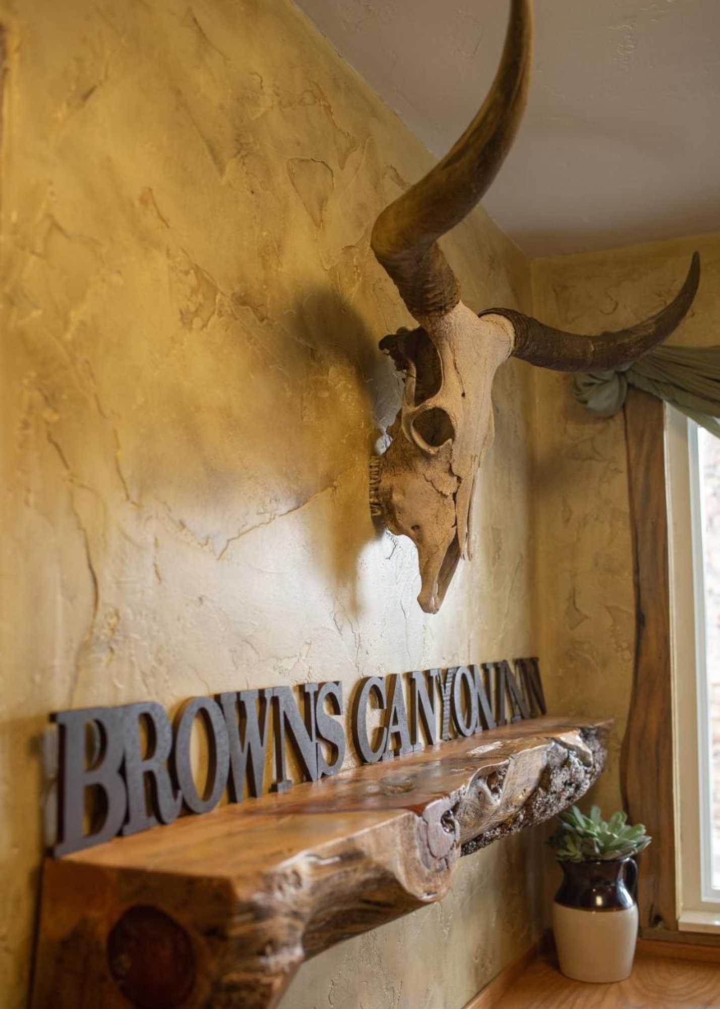 Gift card for Browns Canyon Inn