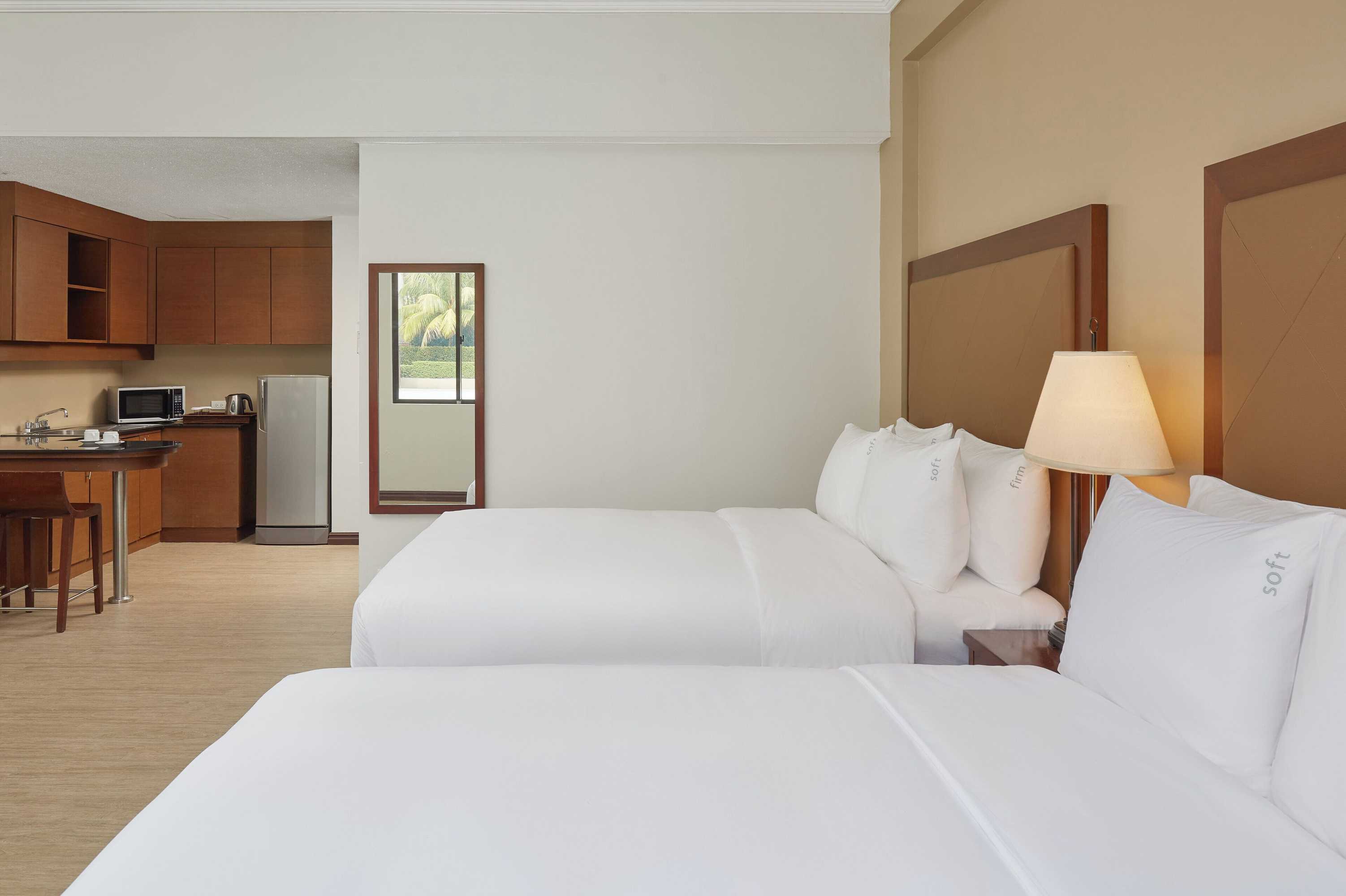 Gift card for Holiday Inn & Suites Batangas Limapark by Ihg
