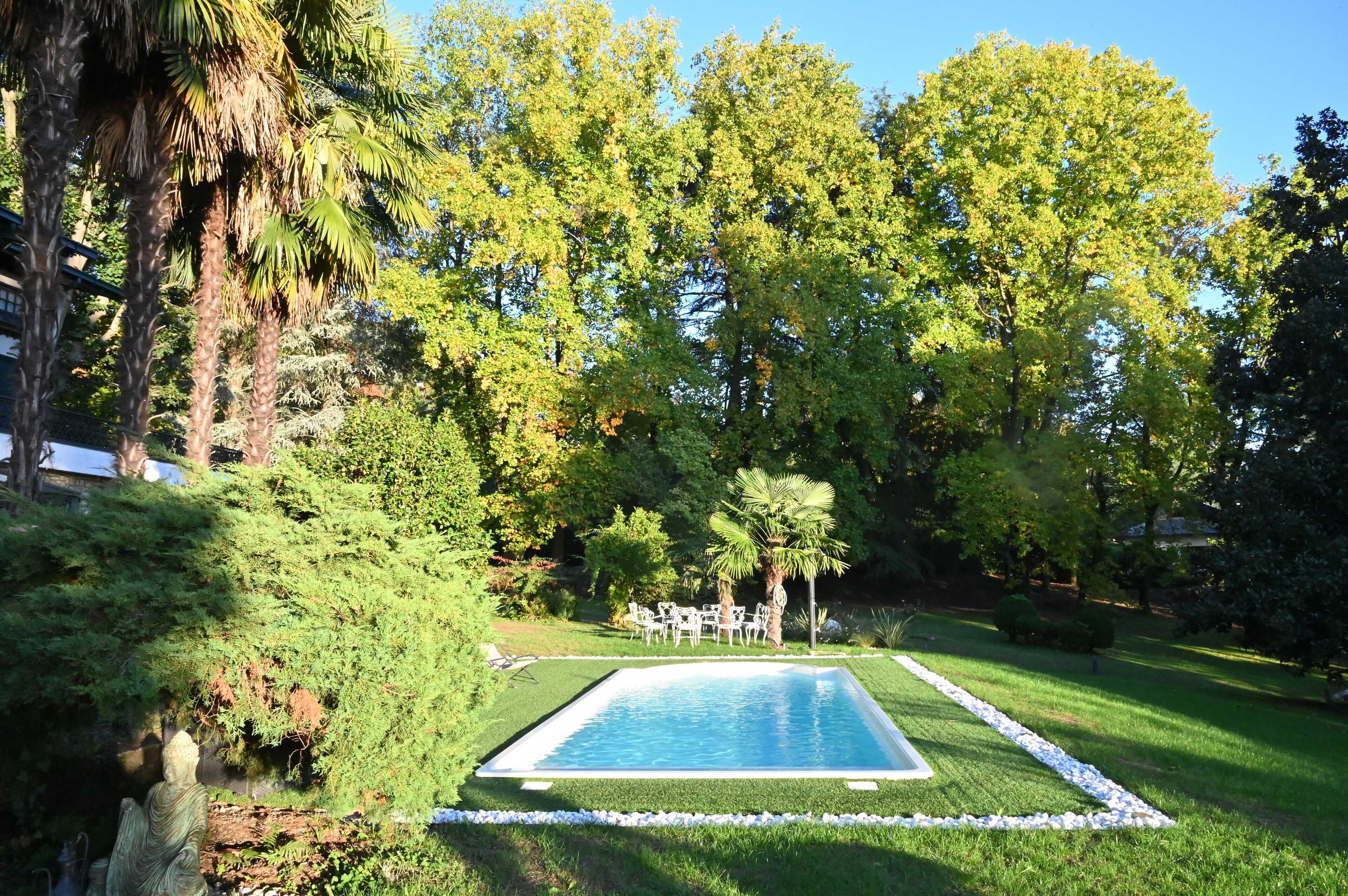 Gift card for Wonderful Villa Between Como And Milano Gift card for Wonderful Villa Between Como And Milano