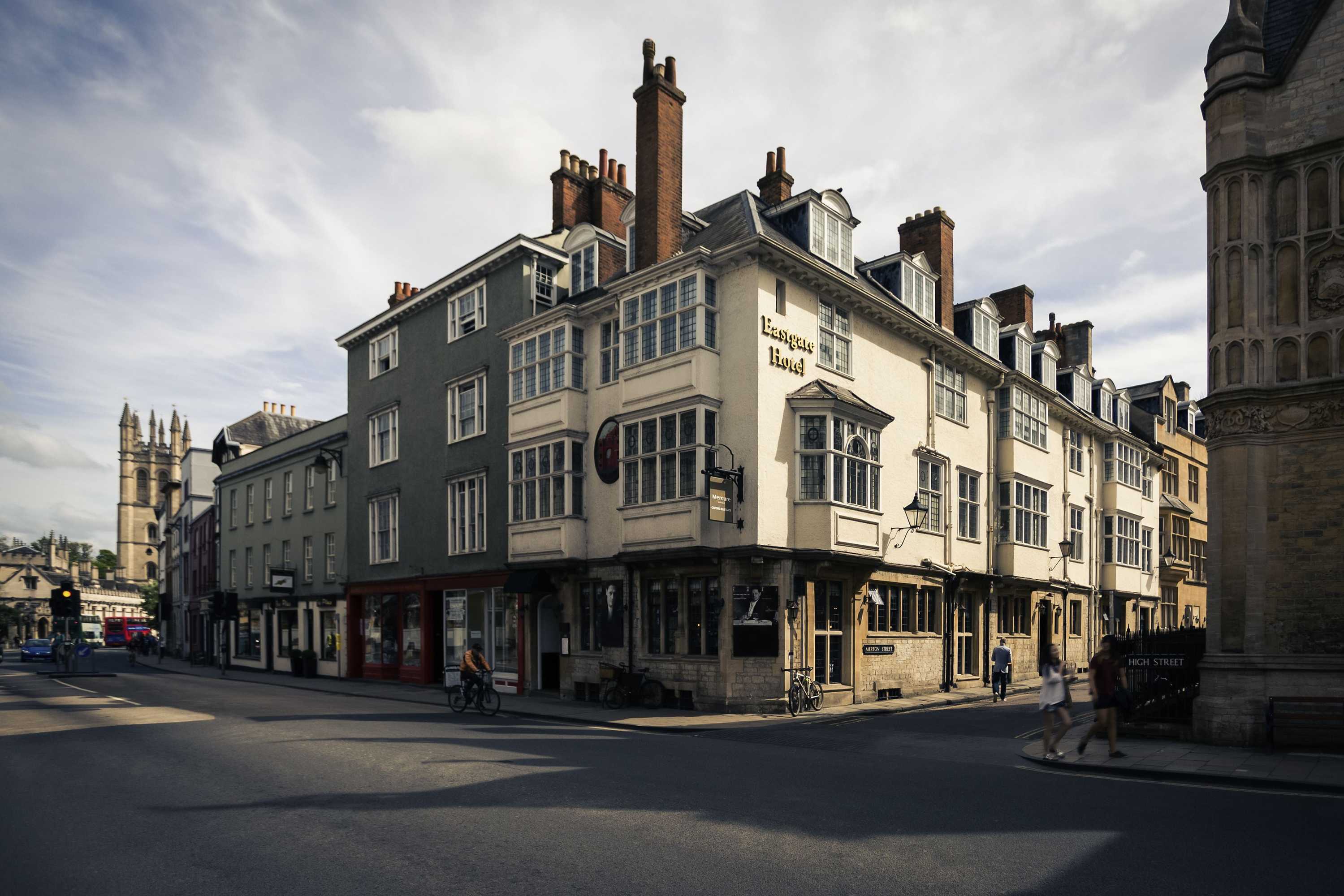Gift card for Mercure Oxford Eastgate Hotel Gift card for Mercure Oxford Eastgate Hotel