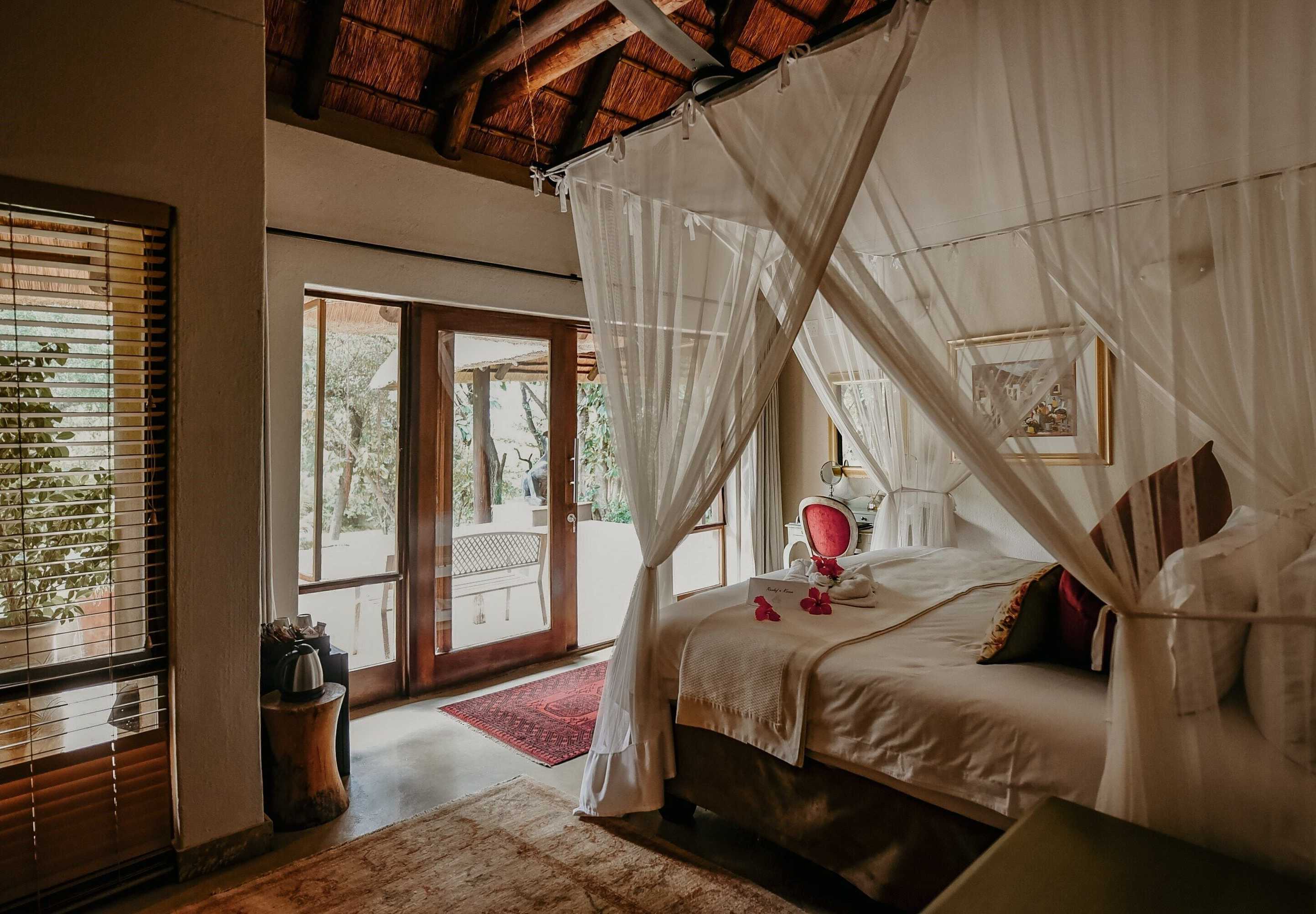 Gift card for Khaya Ndlovu Safari Manor Gift card for Khaya Ndlovu Safari Manor