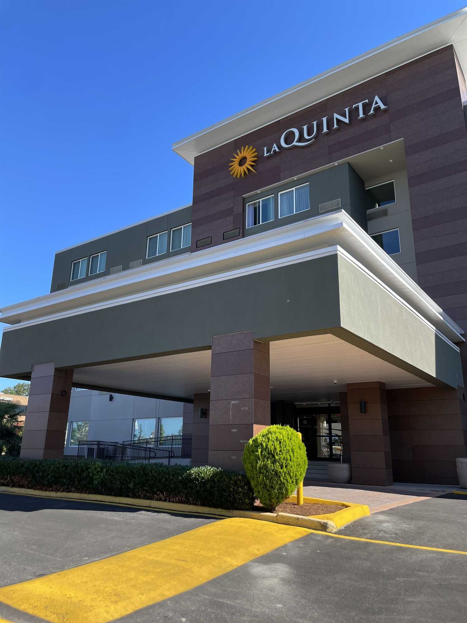 Gift card for La Quinta Inn by Wyndham Lynnwood Gift card for La Quinta Inn by Wyndham Lynnwood