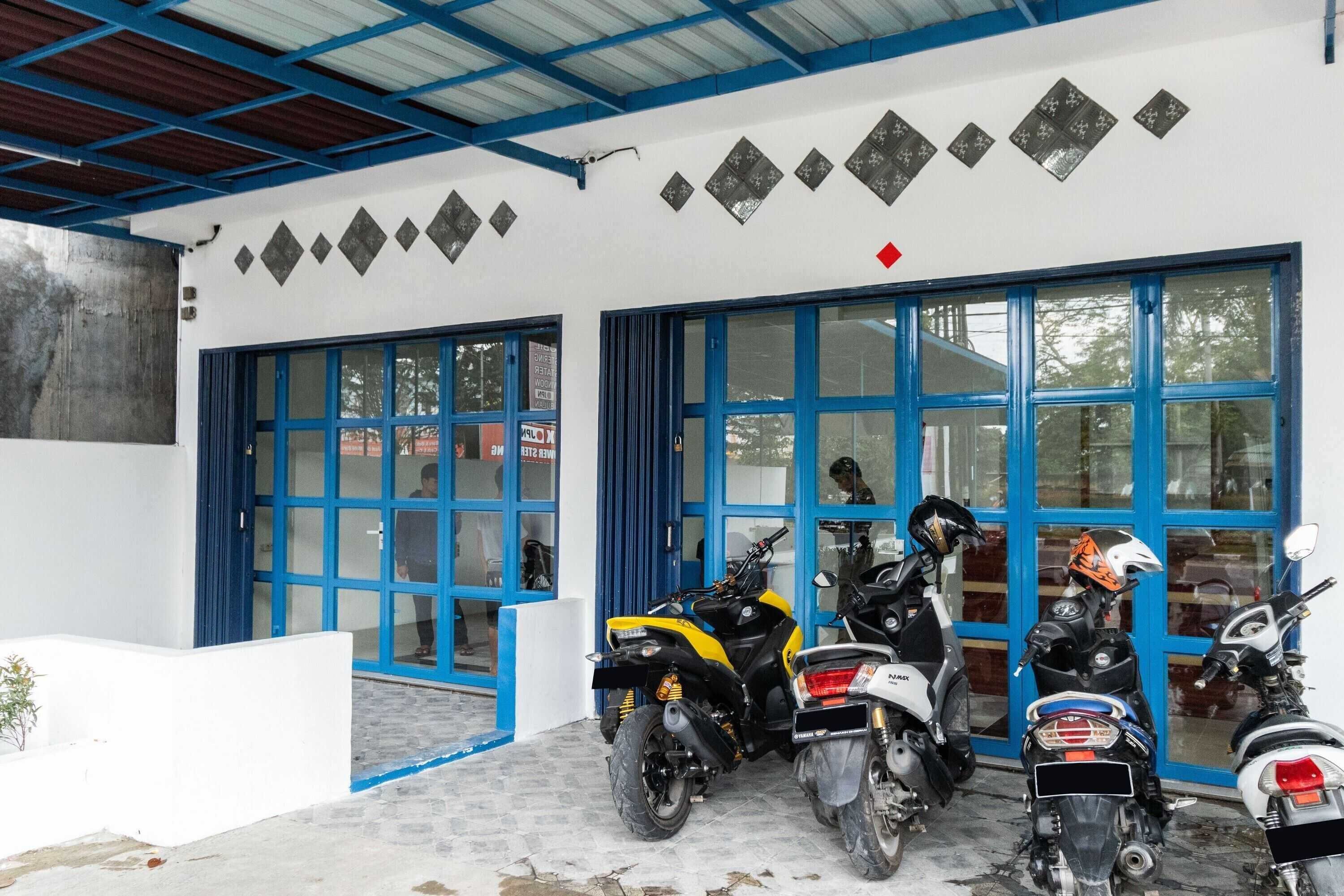 Gift card for Reddoorz Near Medan Amplas Gift card for Reddoorz Near Medan Amplas
