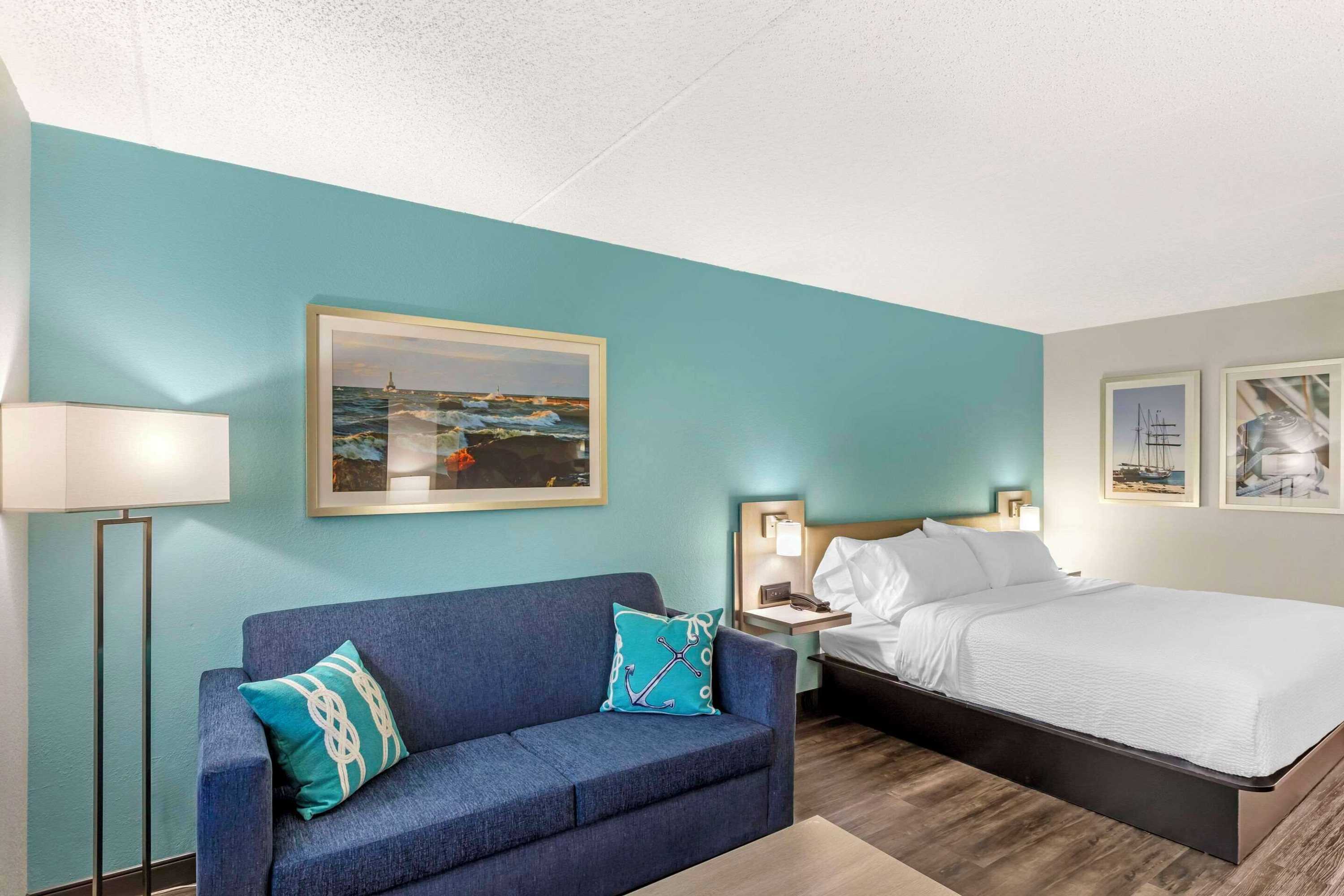 Gift card for The Harborview, Ascend Hotel Collection Gift card for The Harborview, Ascend Hotel Collection
