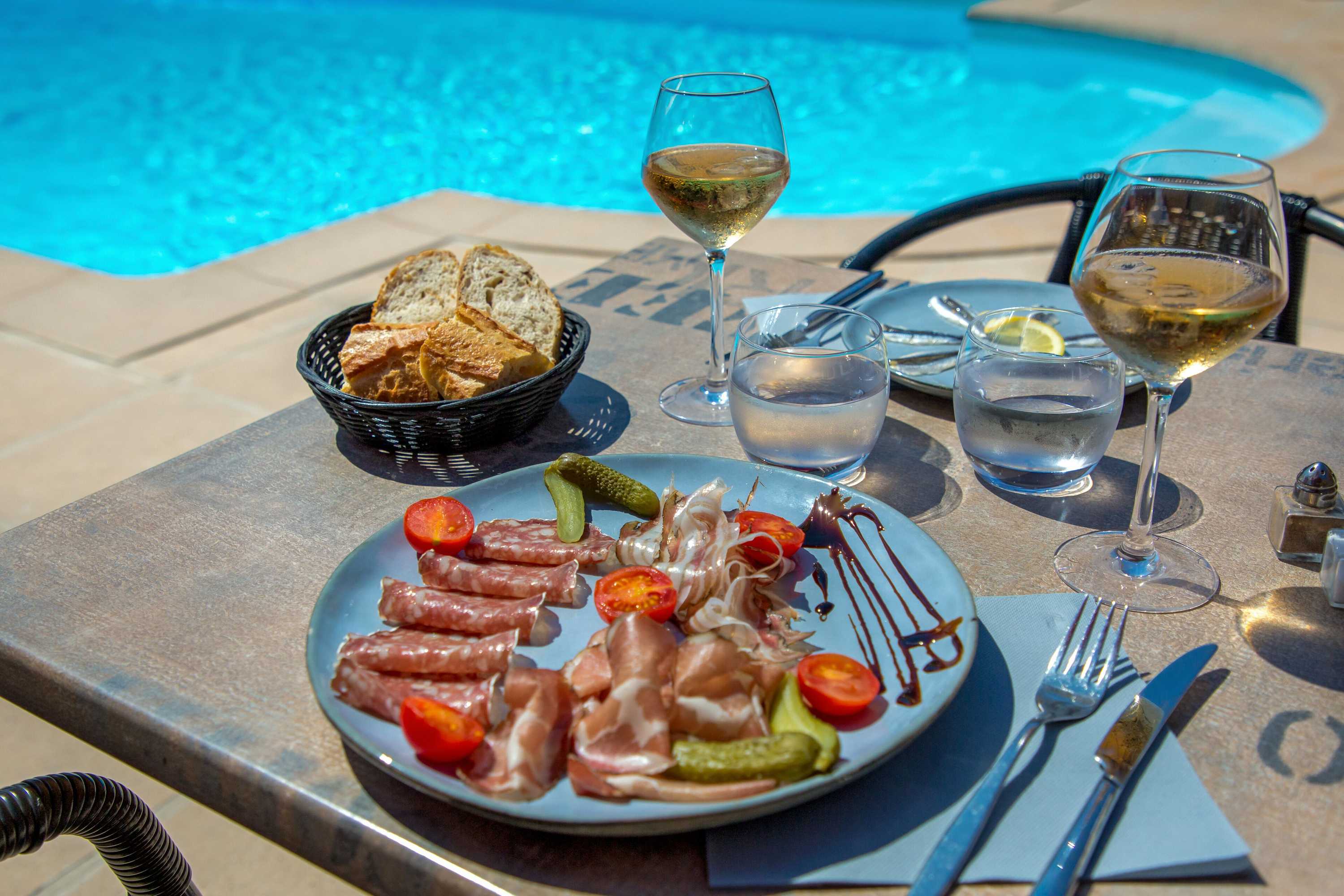 Gift card for Kyriad Marseille Est - Aubagne Gemenos Gift card for Kyriad Marseille Est - Aubagne Gemenos