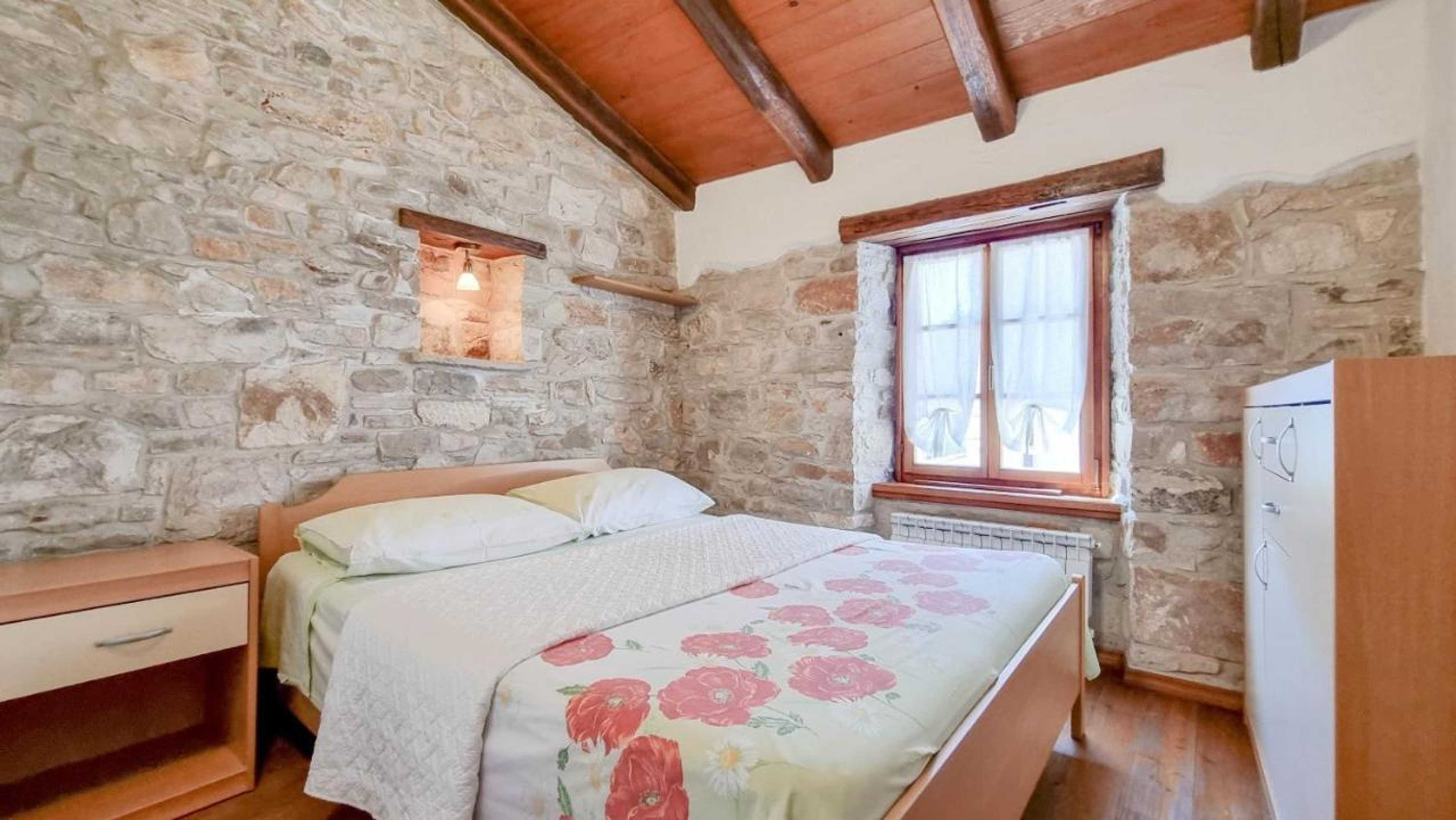 Gift card for Ariana