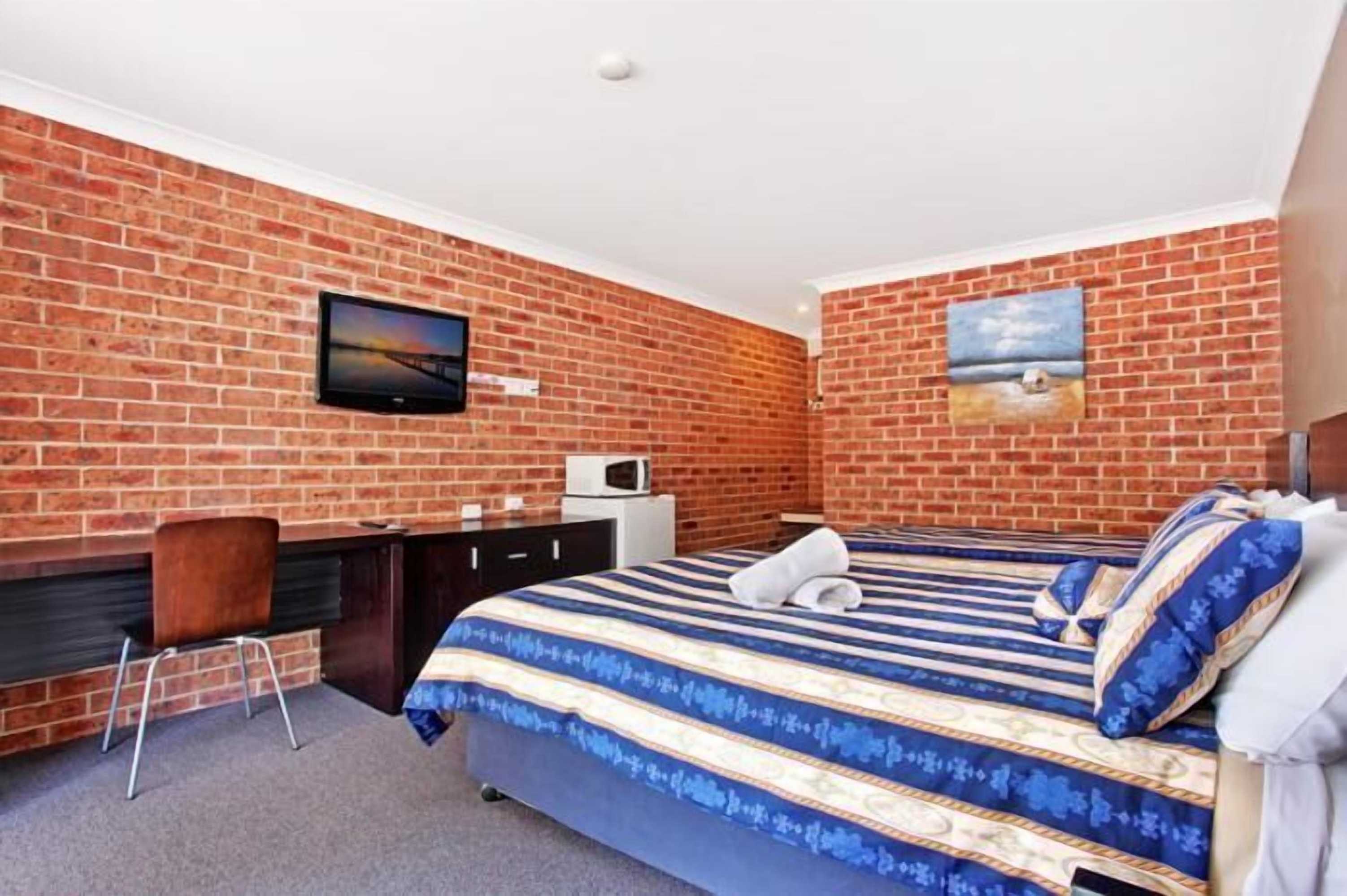 Gift card for Lake Macquarie Motor Inn Gift card for Lake Macquarie Motor Inn