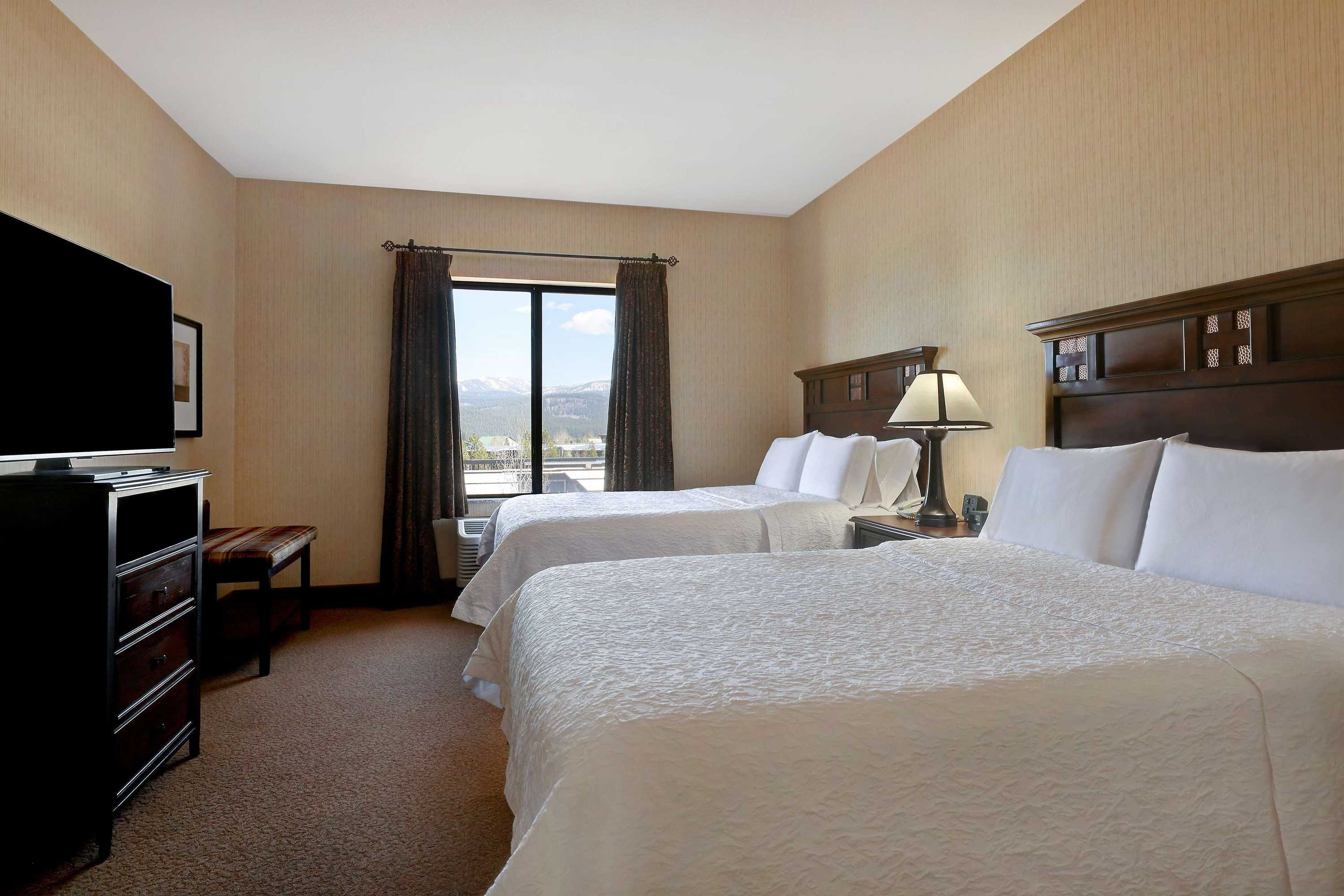 Gift card for Hampton Inn & Suites Tahoe-Truckee Gift card for Hampton Inn & Suites Tahoe-Truckee
