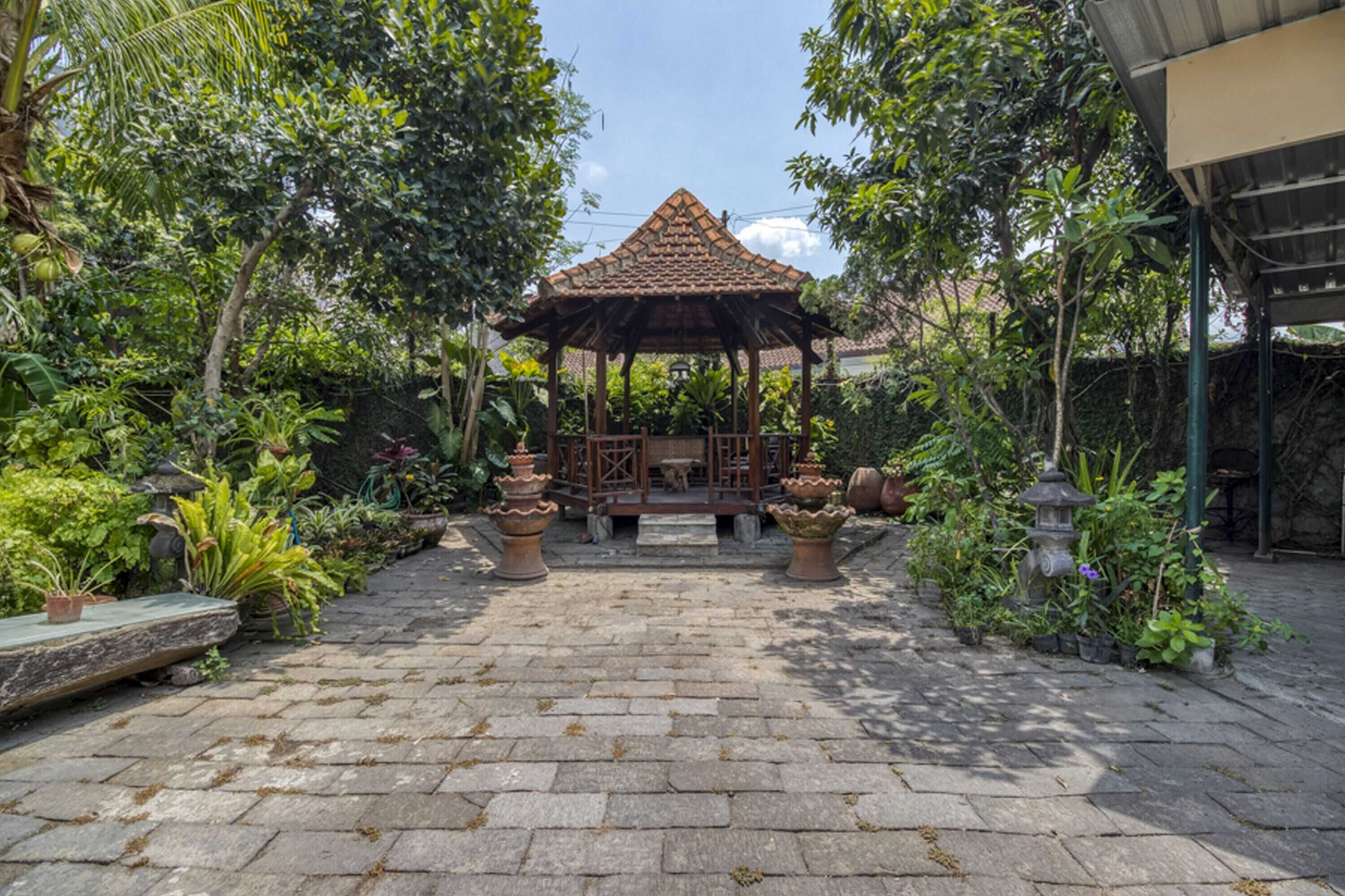 Gift card for Reddoorz Hostel Near Adisucipto Airport Yogyakarta