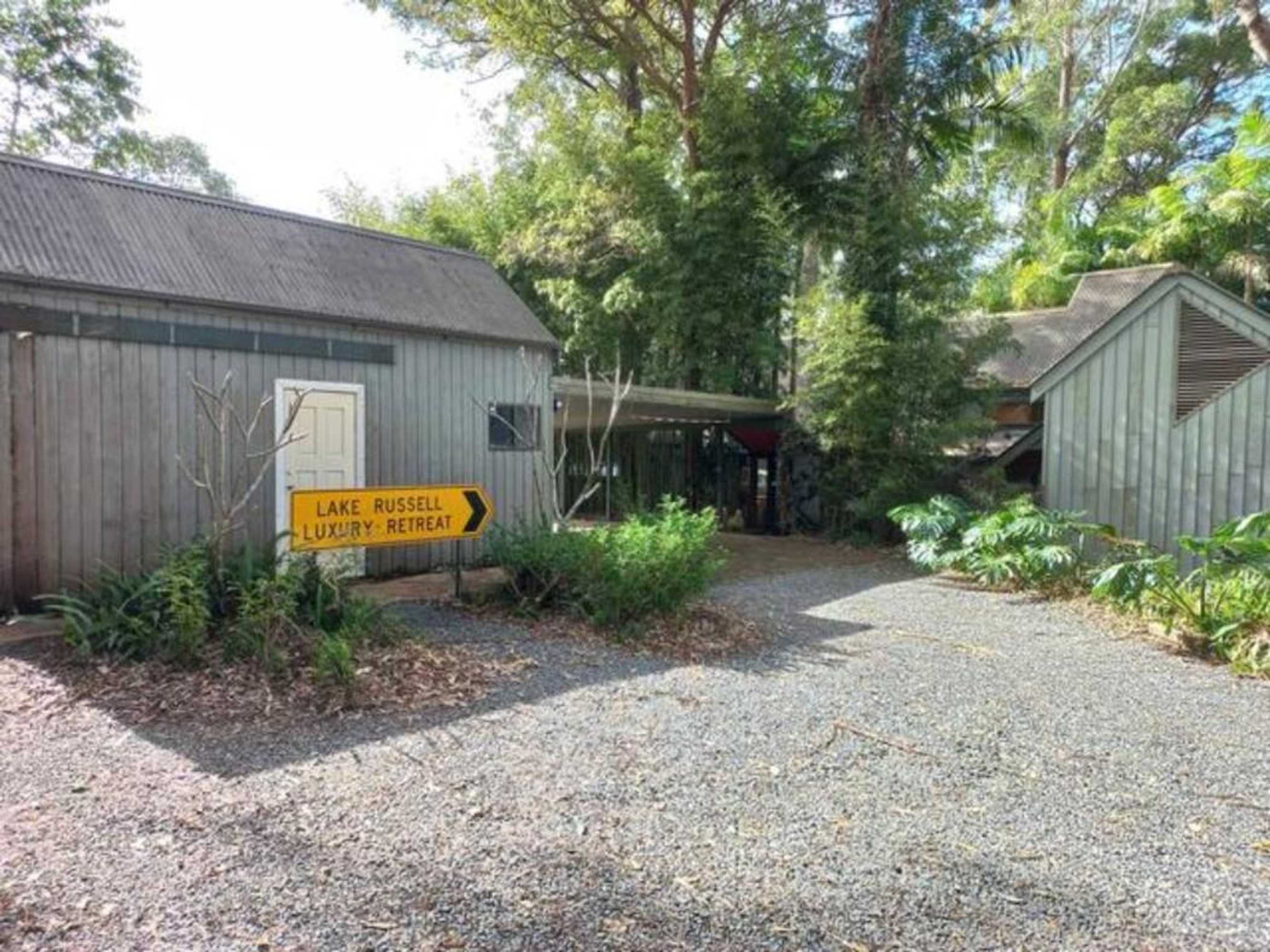 Gift card for Lake Russell Retreat