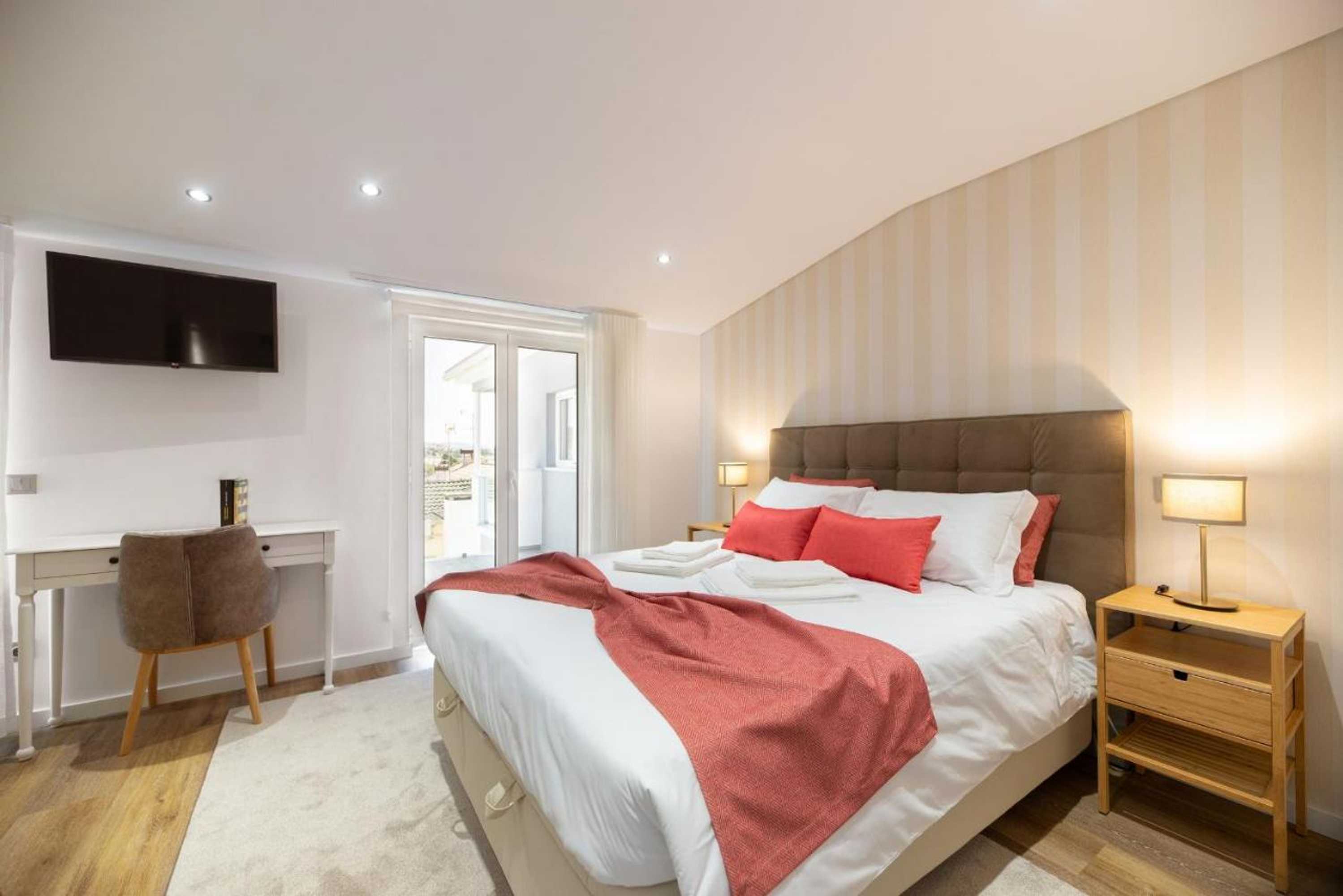 Gift card for 9 Quartos Alojamento