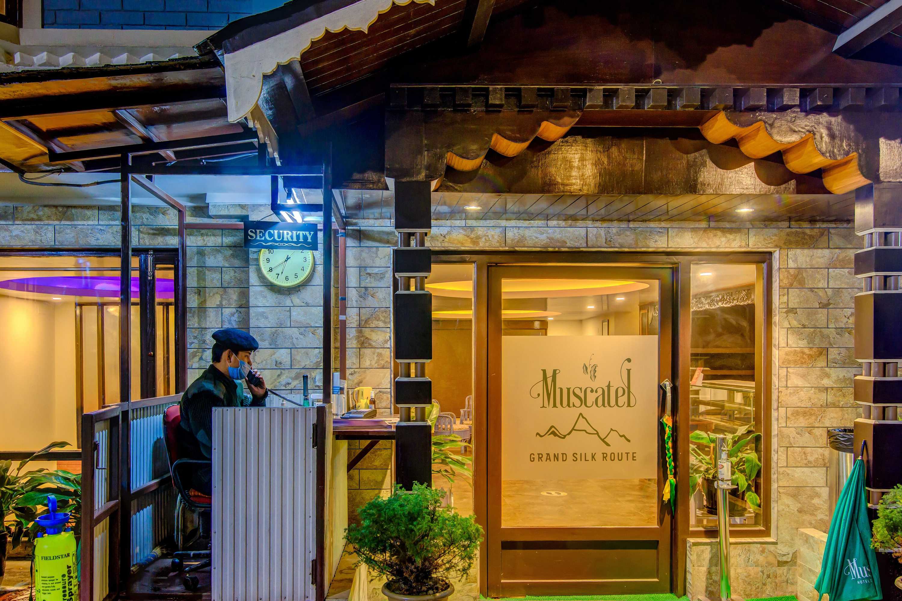 Gift card for Muscatel Grand Silkroute 300 Mts MG Marg Gift card for Muscatel Grand Silkroute 300 Mts MG Marg