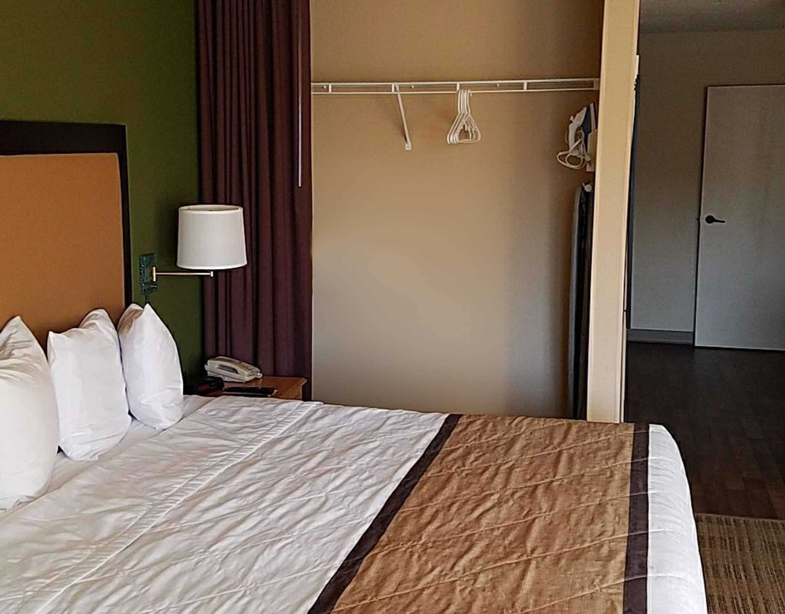 Gift card for Extended Stay America Suites Milwaukee Brookfield Gift card for Extended Stay America Suites Milwaukee Brookfield