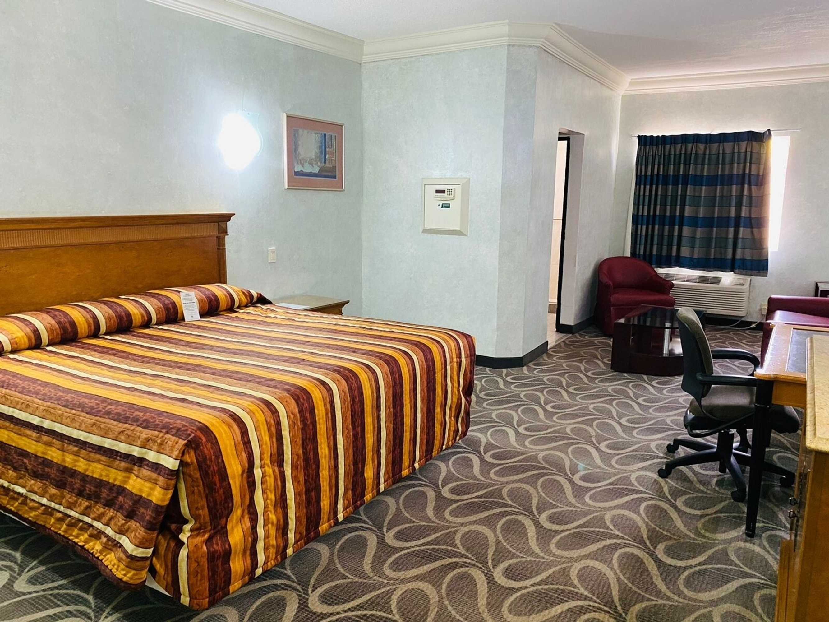 Gift card for Los Cedros Hotel Inn Torreon Gift card for Los Cedros Hotel Inn Torreon