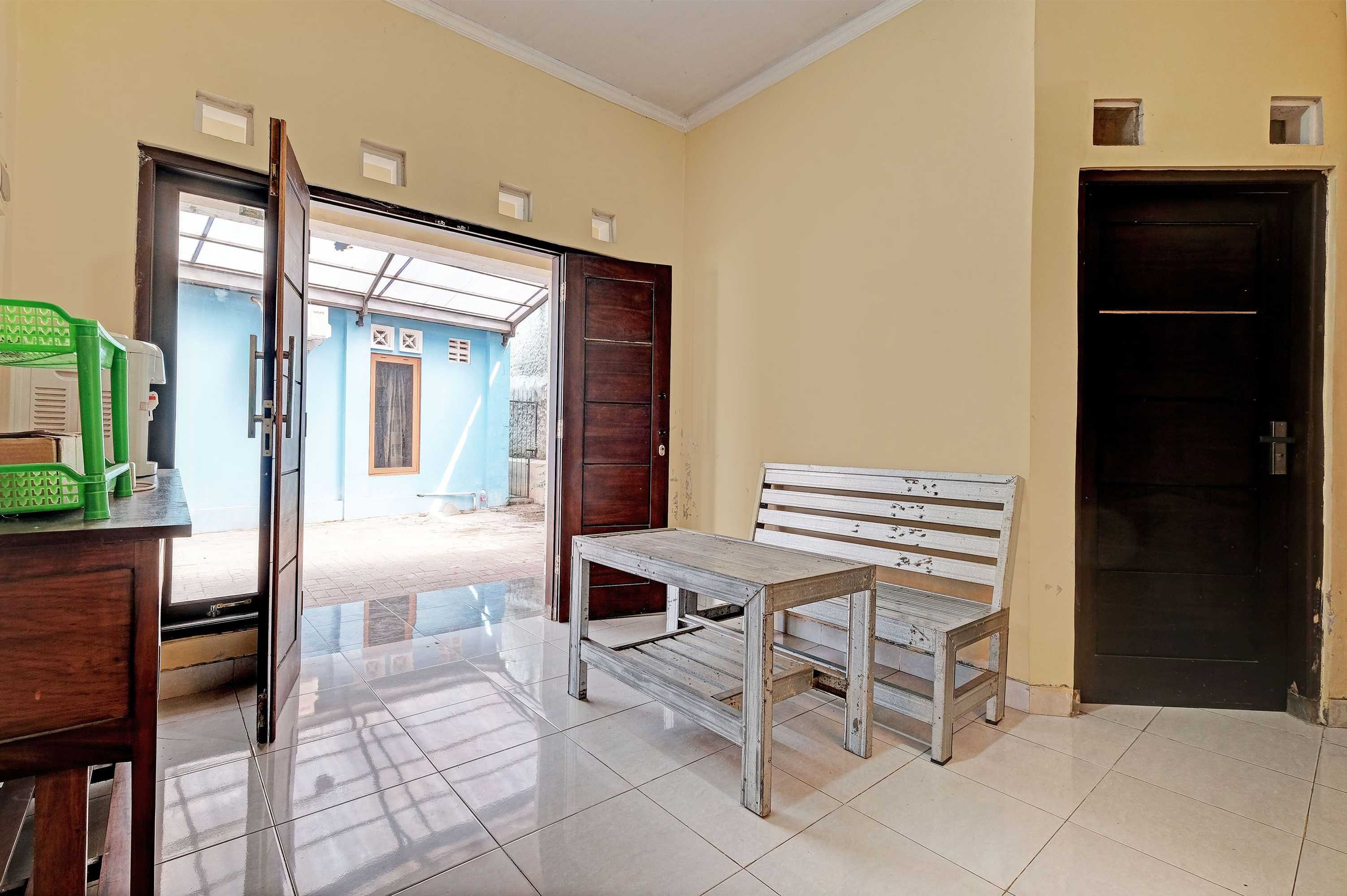 Gift card for Spot ON 92934 Nusantara Syariah