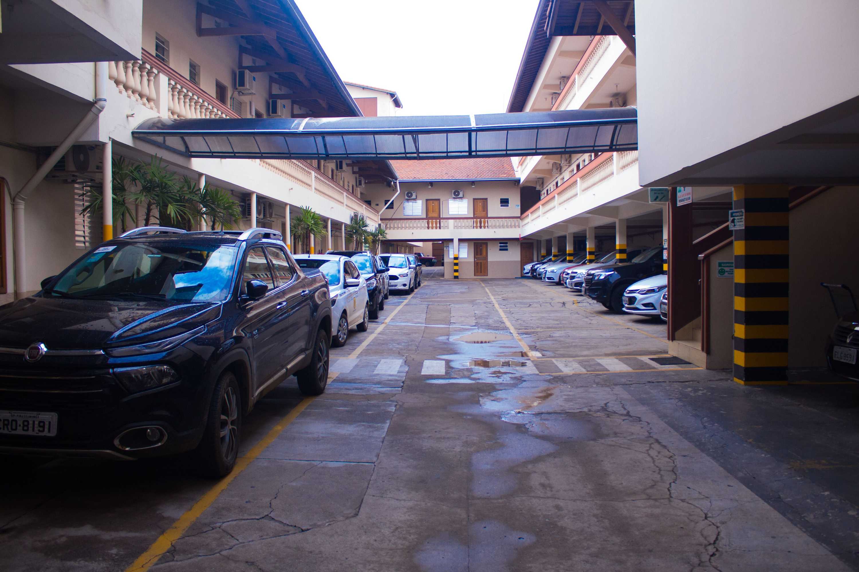 Gift card for Hotel Garrafão Boituva - 5 Min da Rod Castelo Branco KM 116 Gift card for Hotel Garrafão Boituva - 5 Min da Rod Castelo Branco KM 116