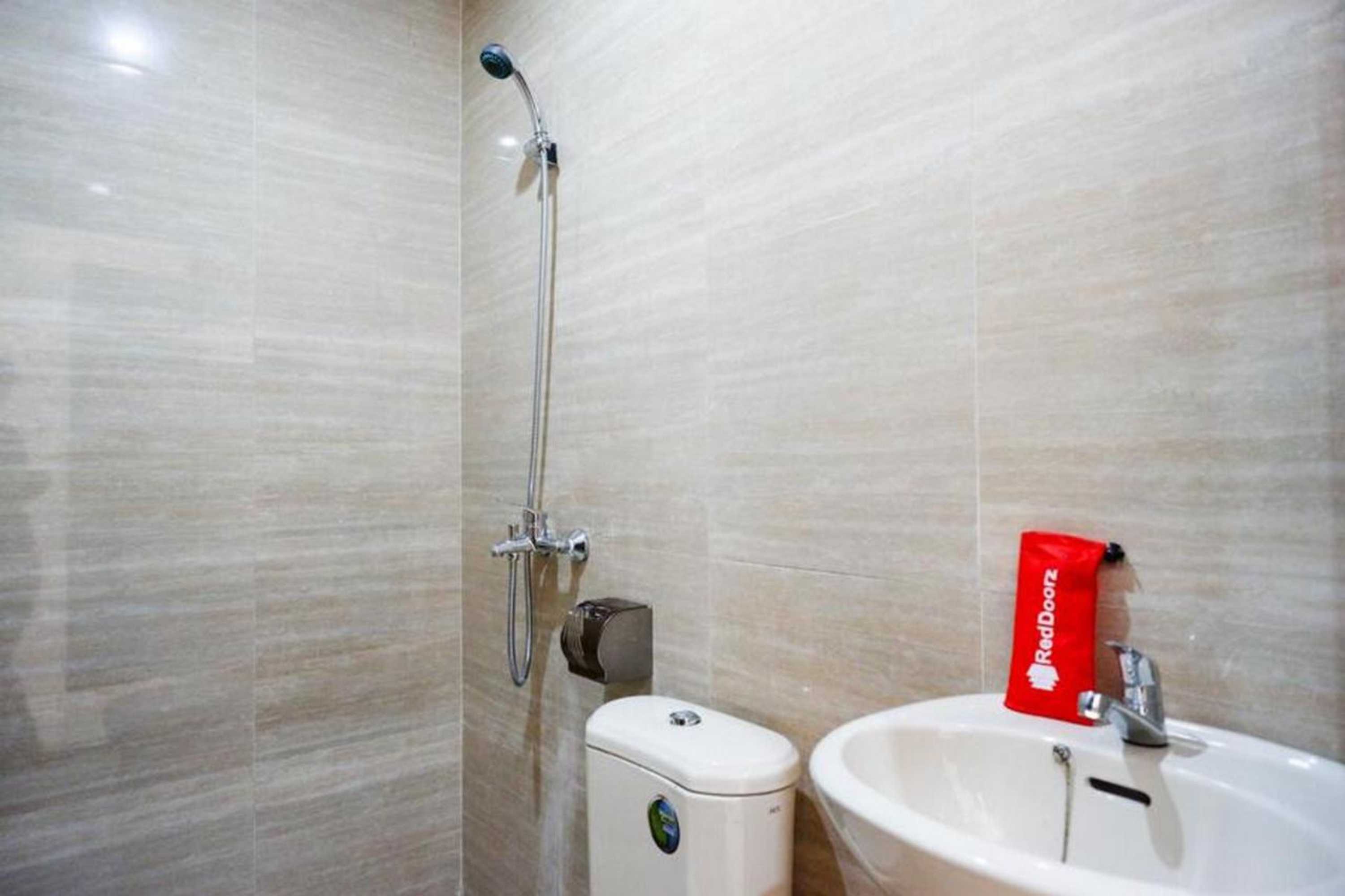 Gift card for Reddoorz Syariah Near Rsud Margono Purwokerto