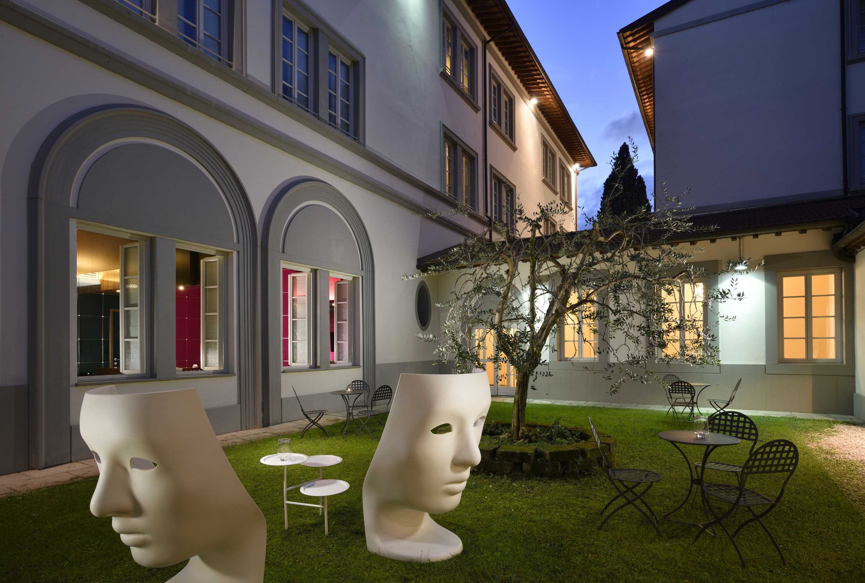 Gift card for Una Hotels Vittoria Firenze Gift card for Una Hotels Vittoria Firenze