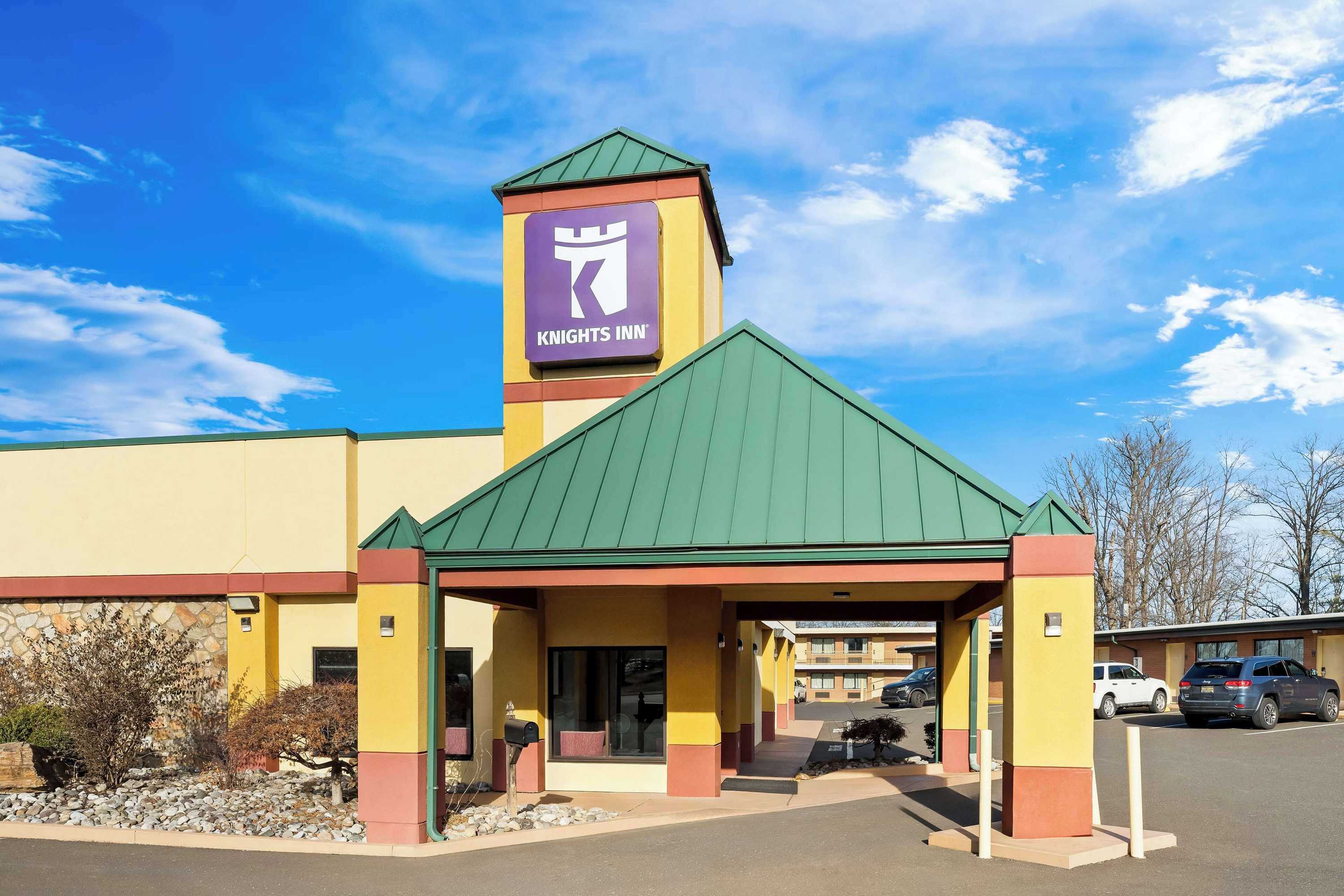 Gift card for Knights Inn Montgomeryville