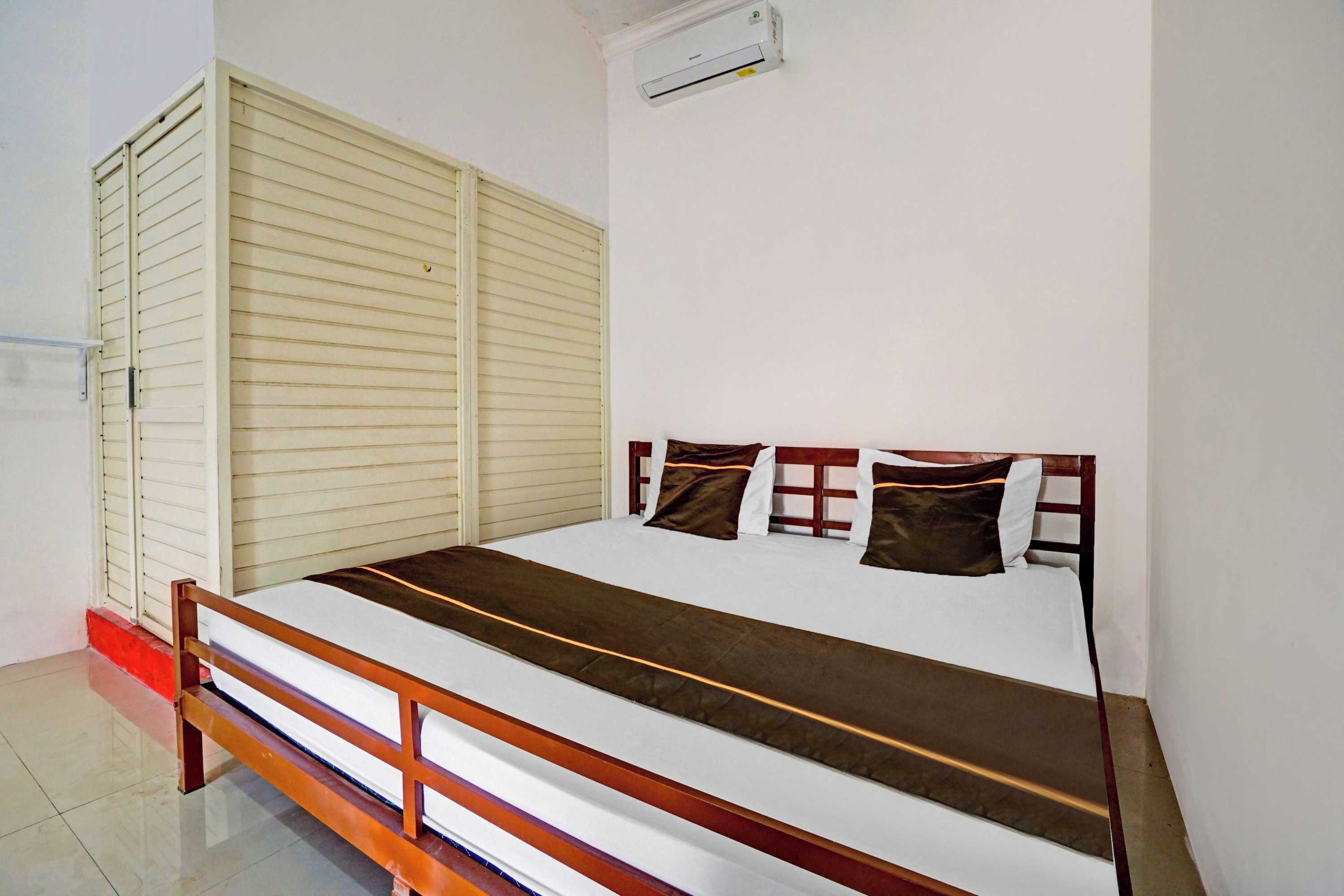 Gift card for Super Oyo 3702 Homestay Bougenville Syariah