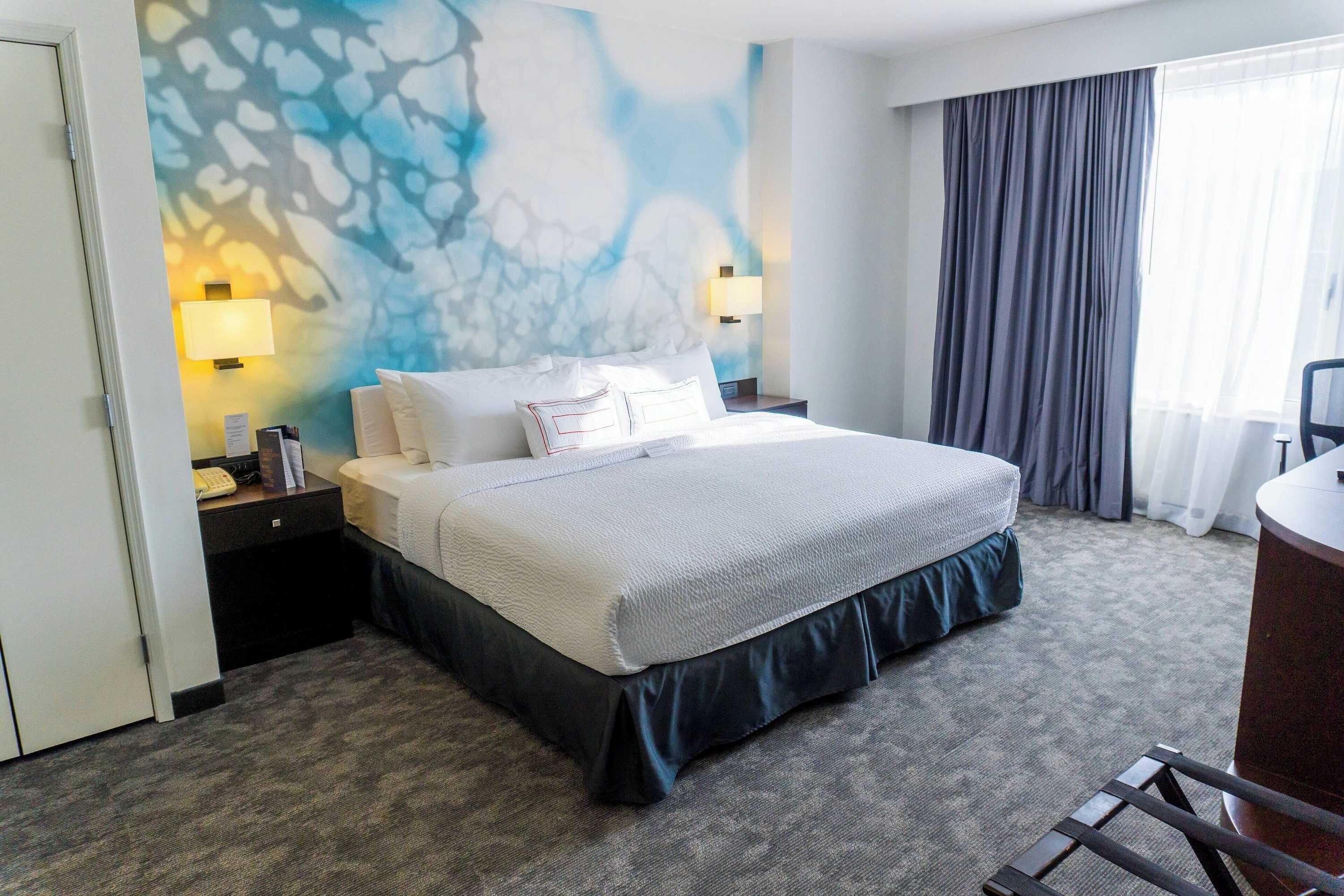 Gift card for Courtyard by Marriott San Luis Potosi Gift card for Courtyard by Marriott San Luis Potosi