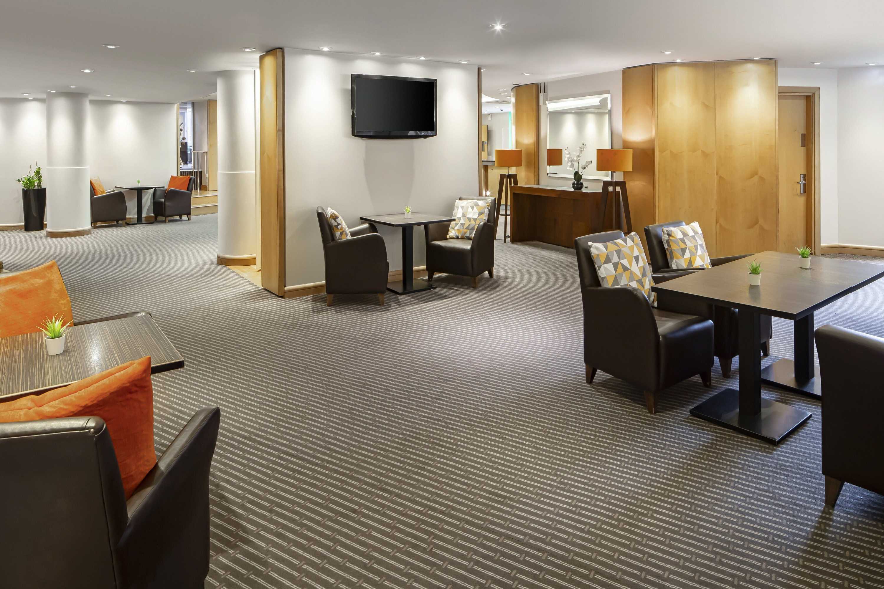 Gift card for Holiday Inn Basingstoke by Ihg Gift card for Holiday Inn Basingstoke by Ihg