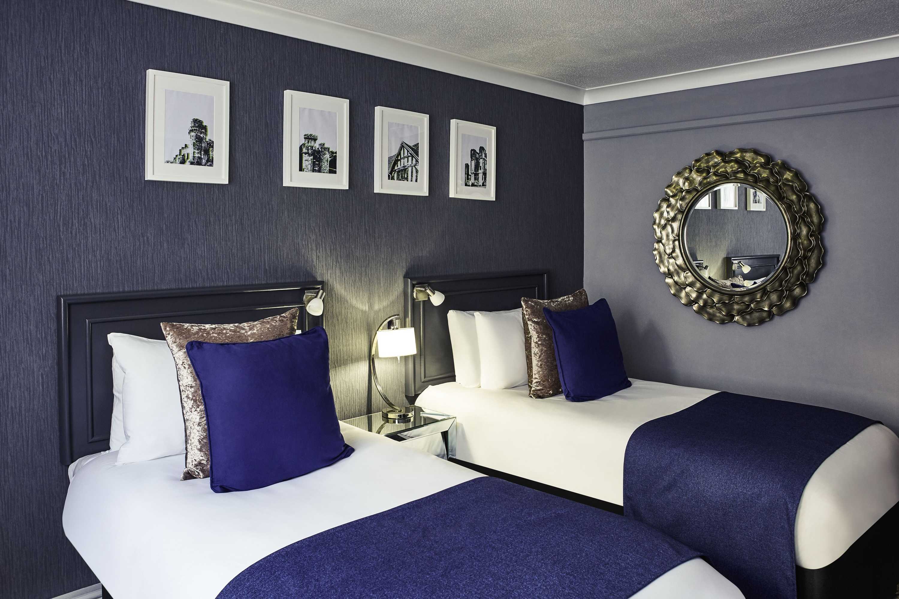 Gift card for Barons Court Hotel Walsall Gift card for Barons Court Hotel Walsall
