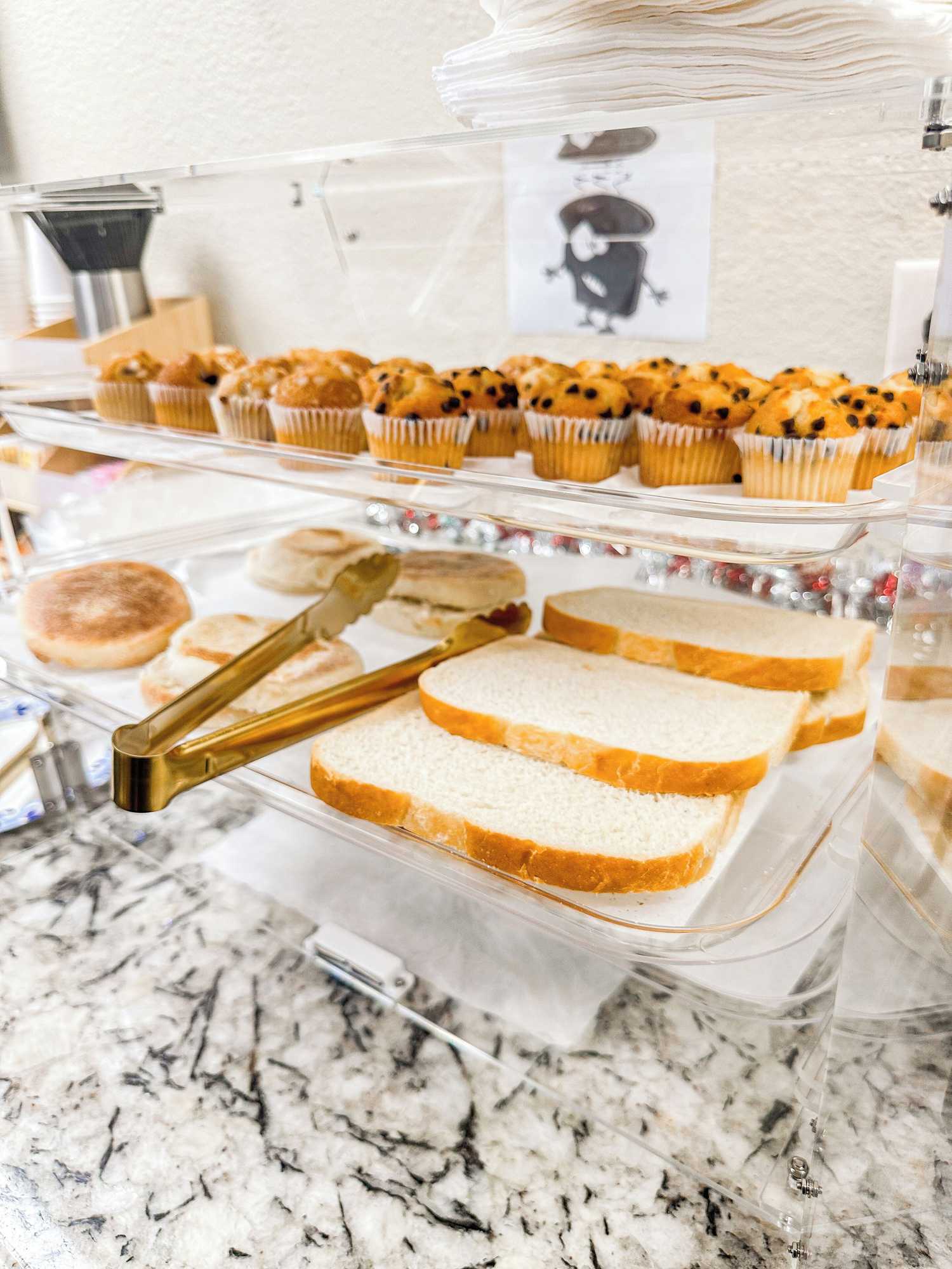 Gift card for Americas Inn And Suite Gift card for Americas Inn And Suite