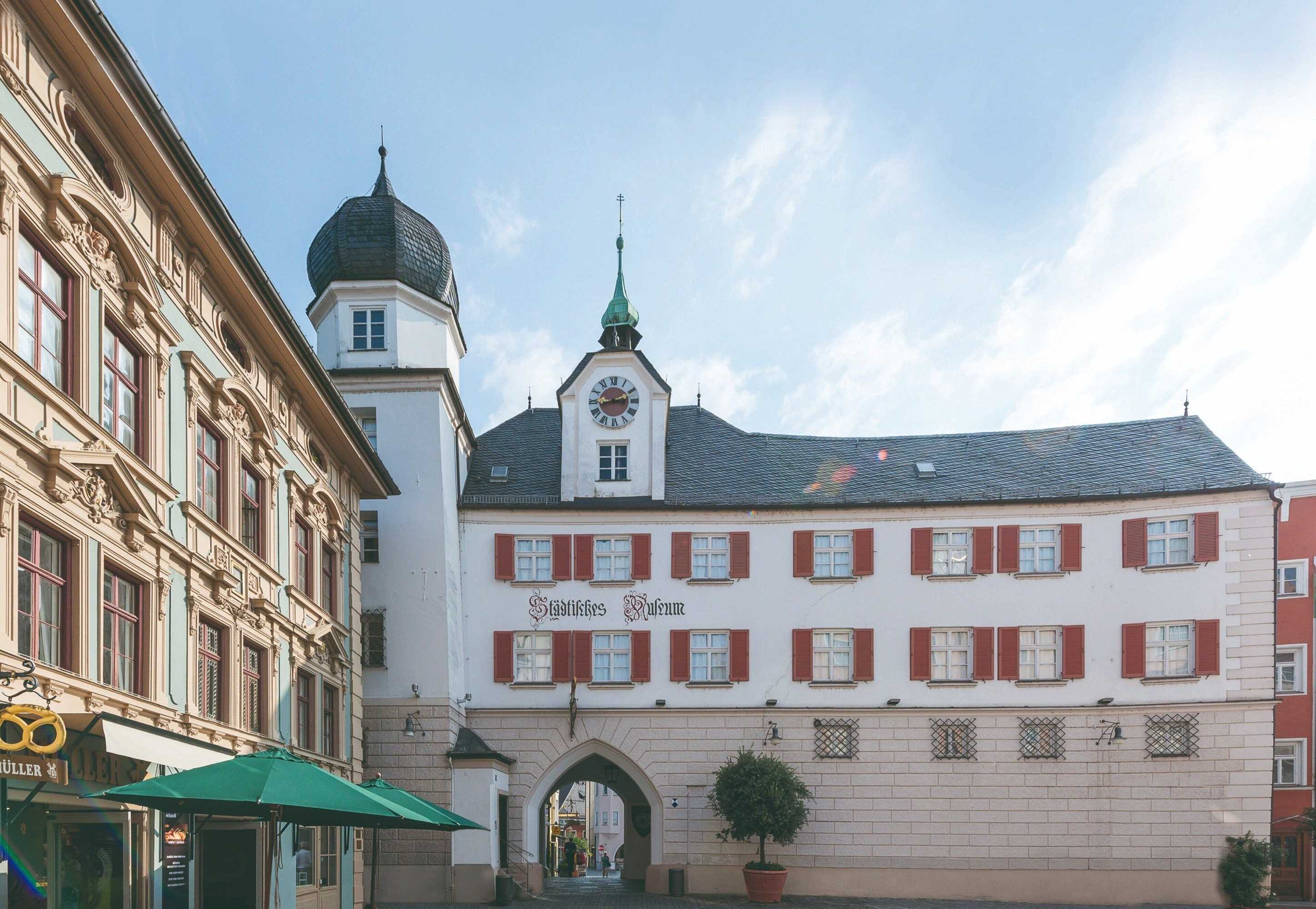 Gift card for Holiday Inn Express Rosenheim by Ihg Gift card for Holiday Inn Express Rosenheim by Ihg