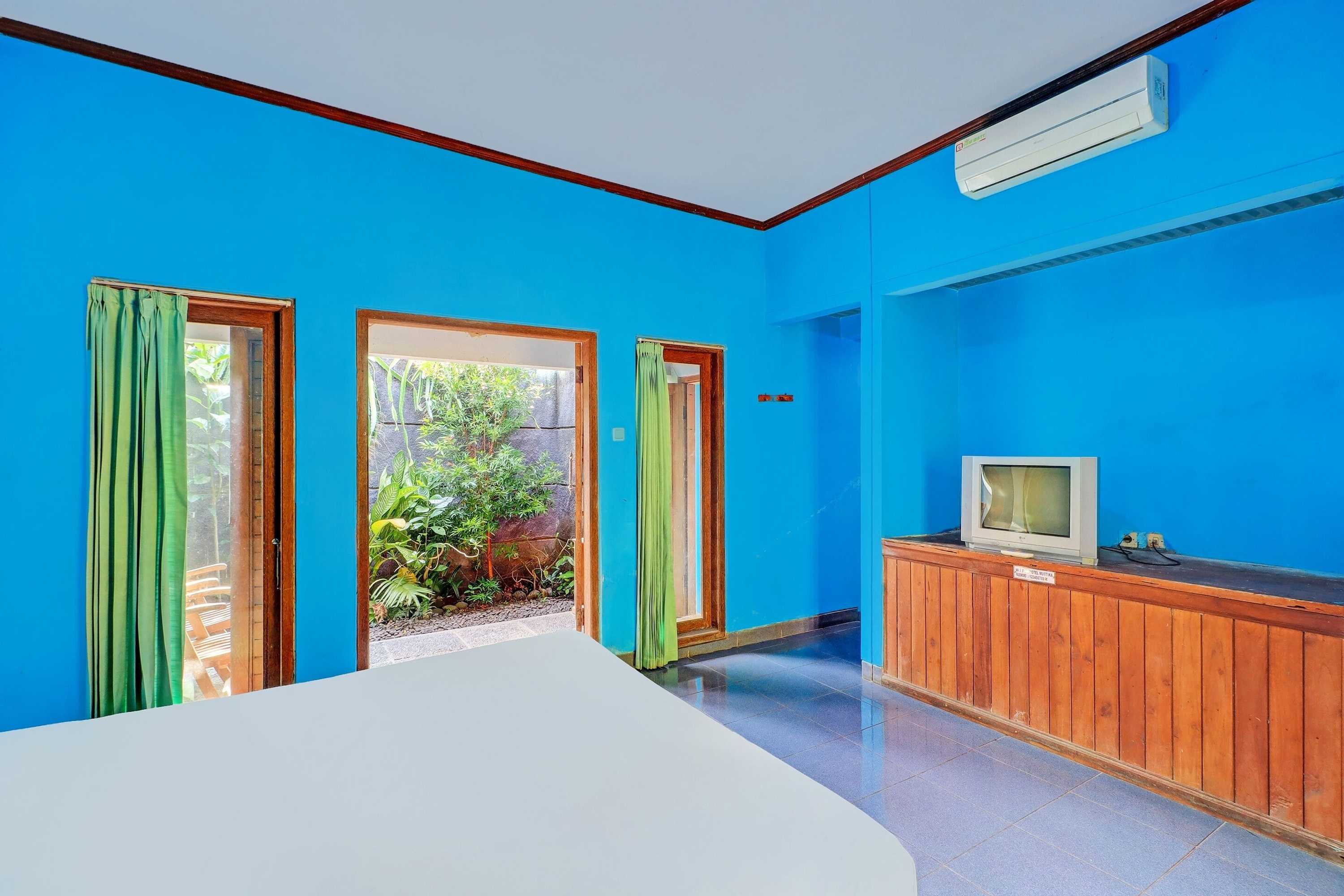 Gift card for Oyo 92401 Hotel Mustika Gift card for Oyo 92401 Hotel Mustika