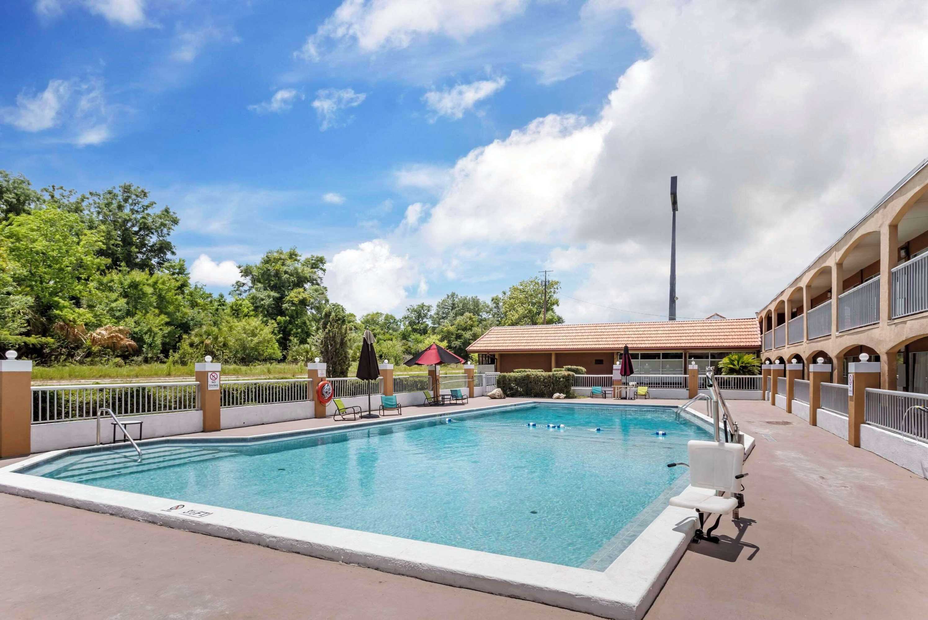 Gift card for Quality Inn Alachua - Gainesville Area Gift card for Quality Inn Alachua - Gainesville Area
