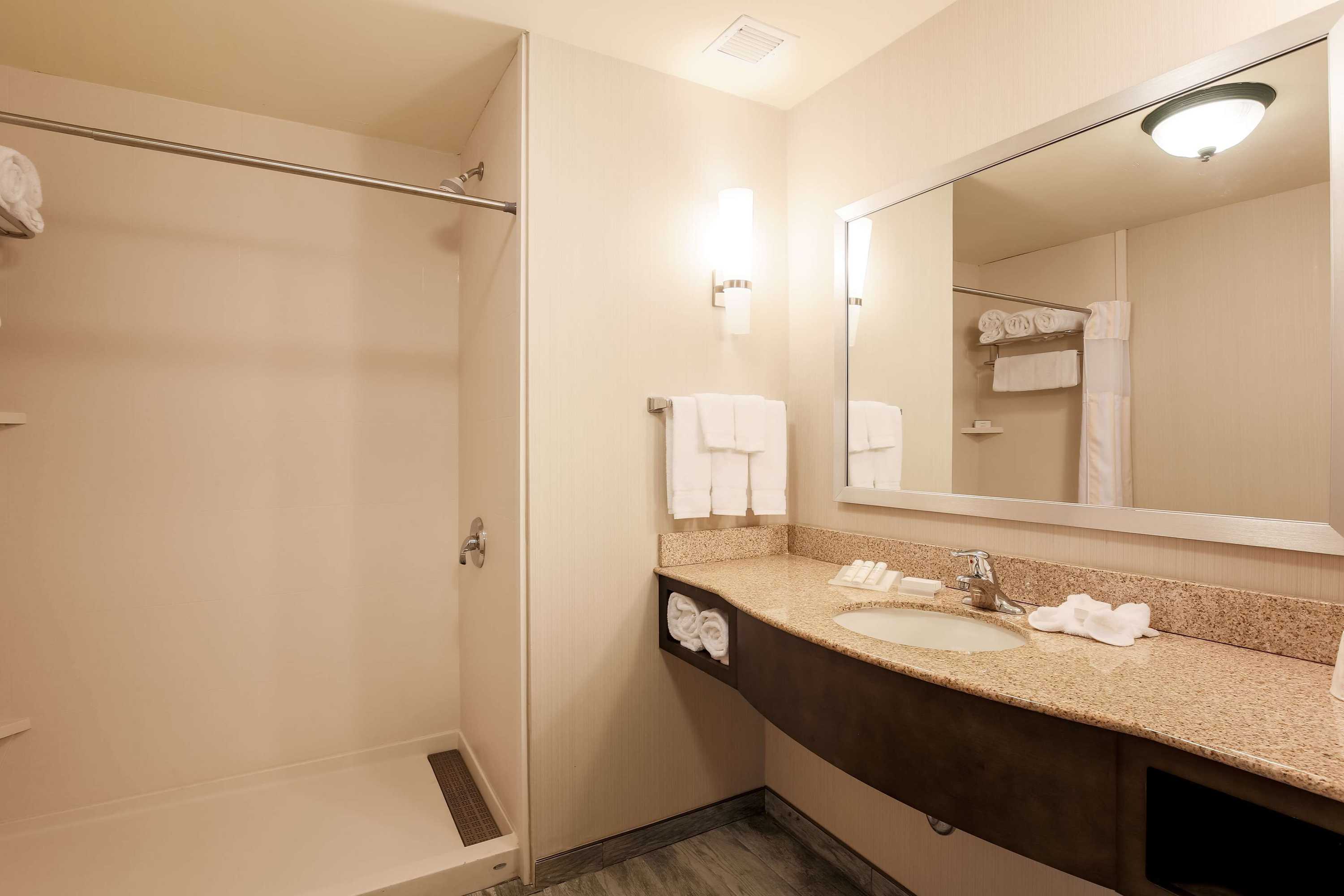 Gift card for Hilton Garden Inn Nanuet Gift card for Hilton Garden Inn Nanuet