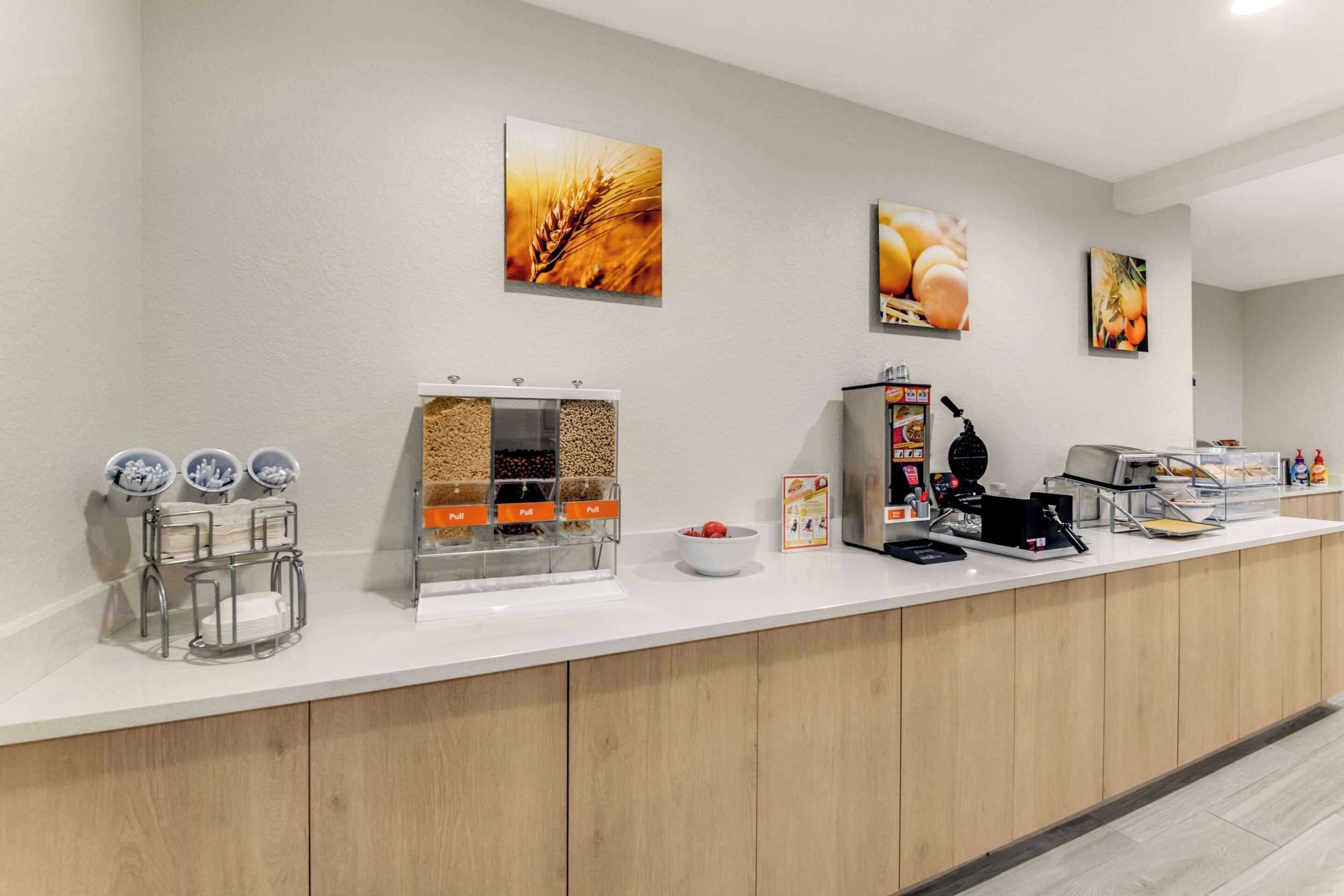 Gift card for Comfort Inn & Suites Weston - Wausau Gift card for Comfort Inn & Suites Weston - Wausau