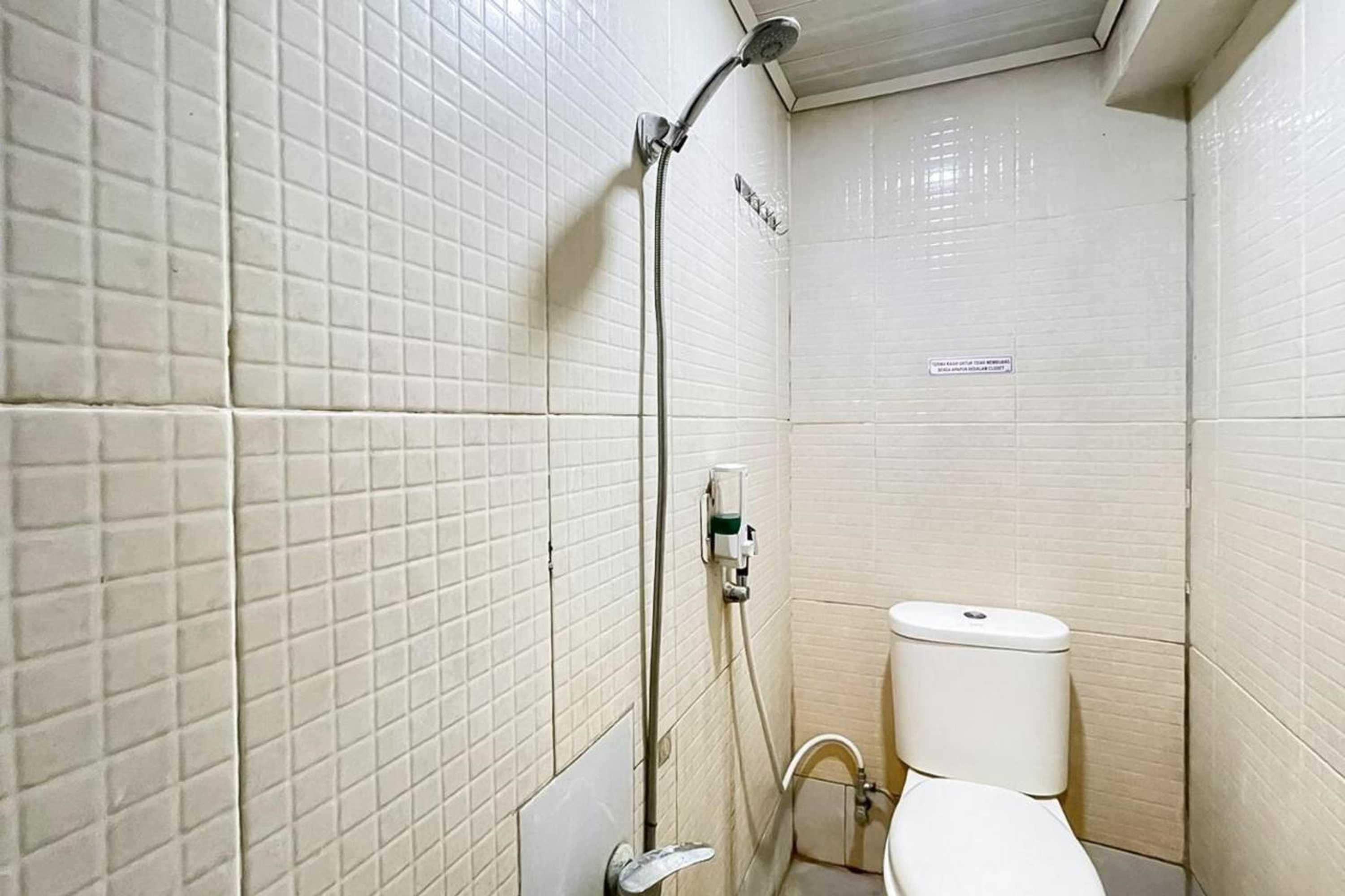 Gift card for Reddoorz Syariah Near Mall Of Serang