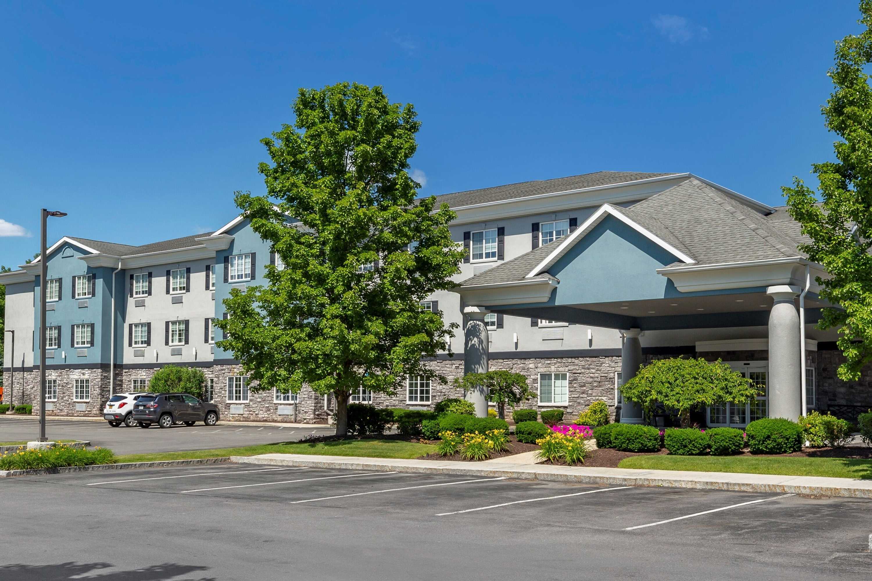 Gift card for Comfort Inn & Suites East Greenbush - Albany Gift card for Comfort Inn & Suites East Greenbush - Albany