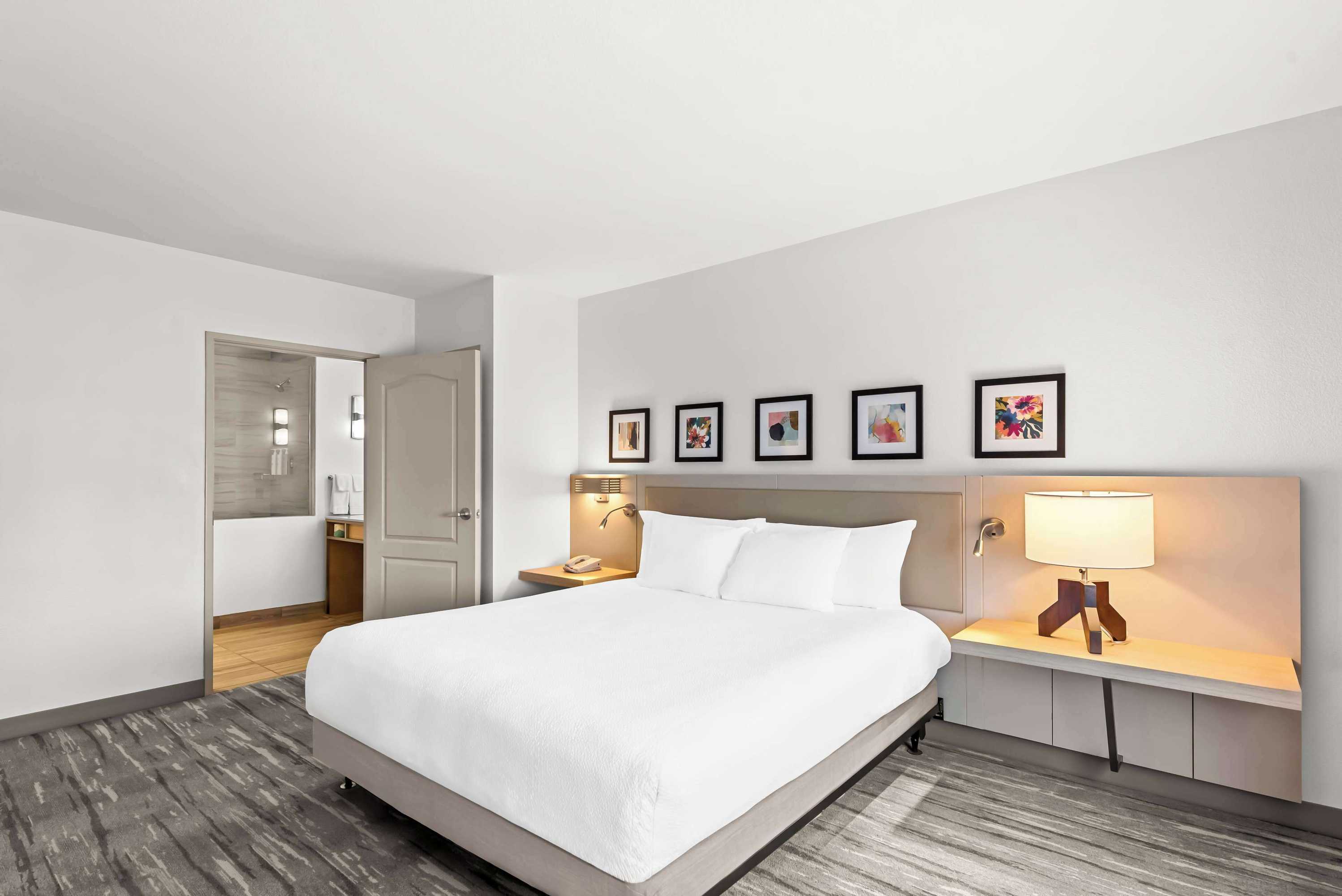 Gift card for Hilton Garden Inn Seattle North/everett Gift card for Hilton Garden Inn Seattle North/everett