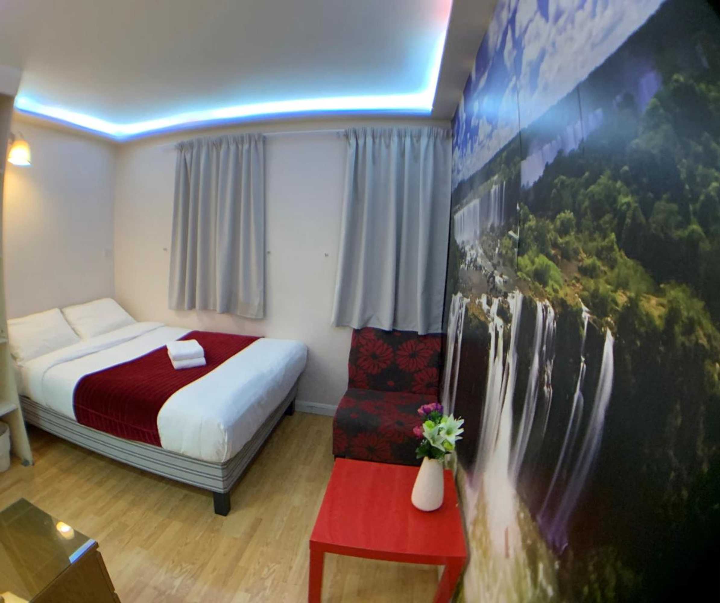 Gift card for Barking Hotel