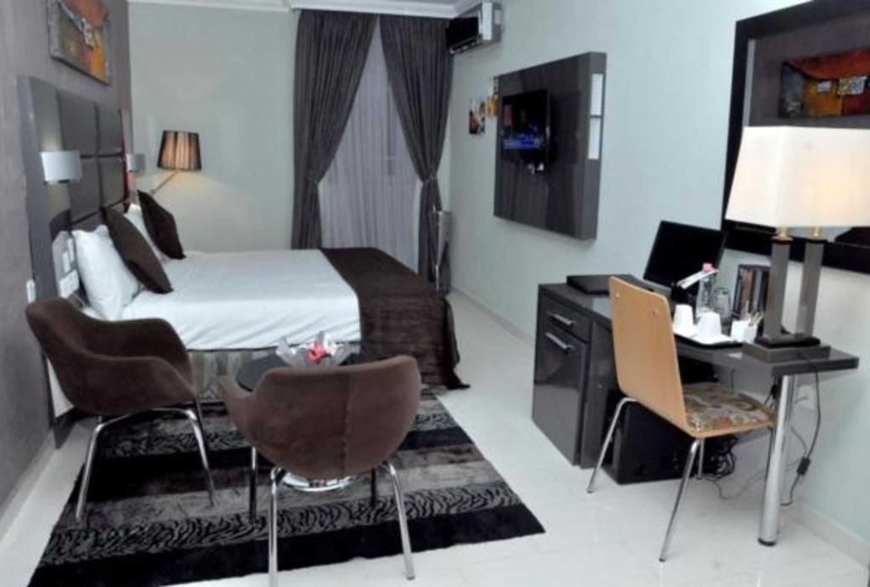 Gift card for De Edge Hotel Gift card for De Edge Hotel