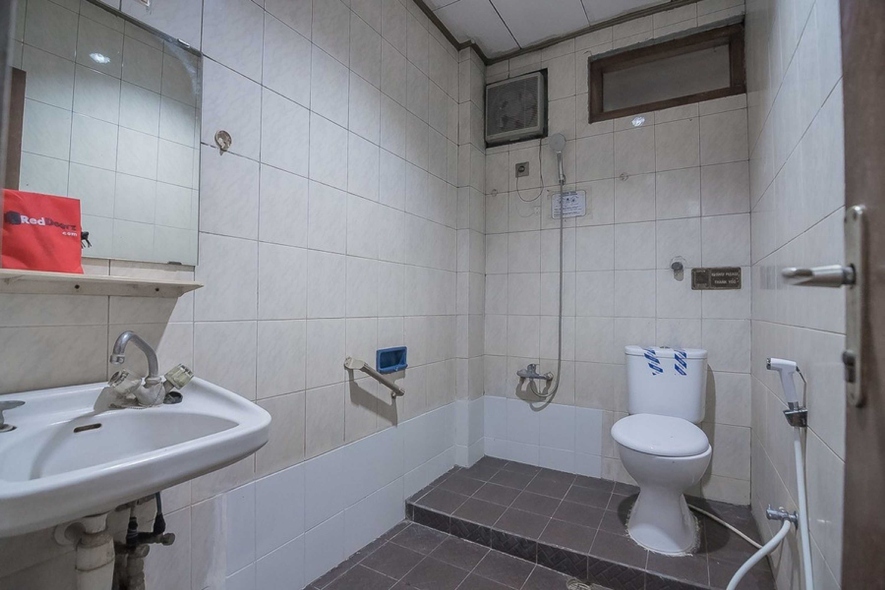 Gift card for Reddoorz @ Ungaran