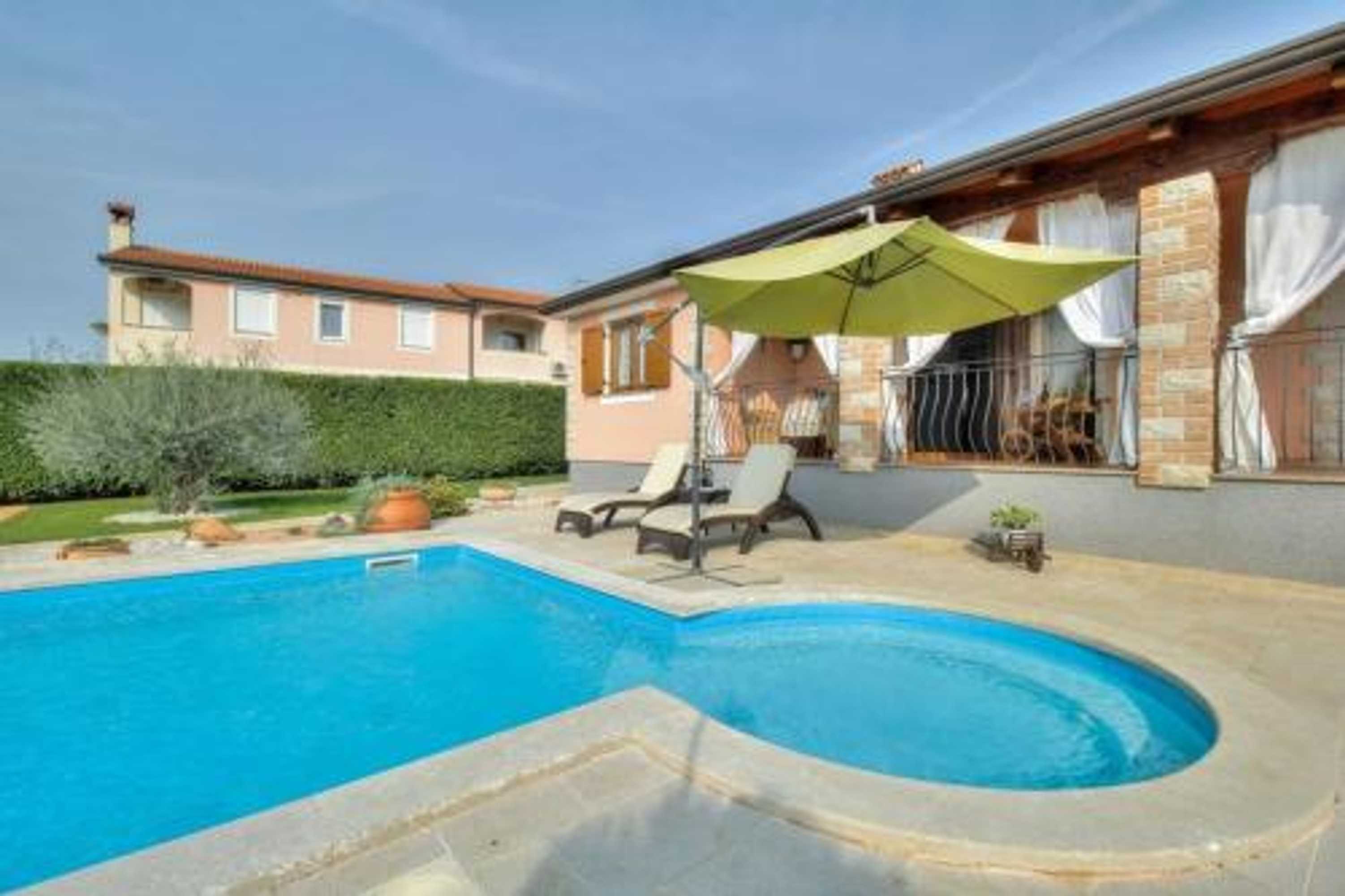 Gift card for Ferienhaus Mit Privatpool Für 6 Personen ca 110 m in Tar, Istrien Istrische Riviera Gift card for Ferienhaus Mit Privatpool Für 6 Personen ca 110 m in Tar, Istrien Istrische Riviera