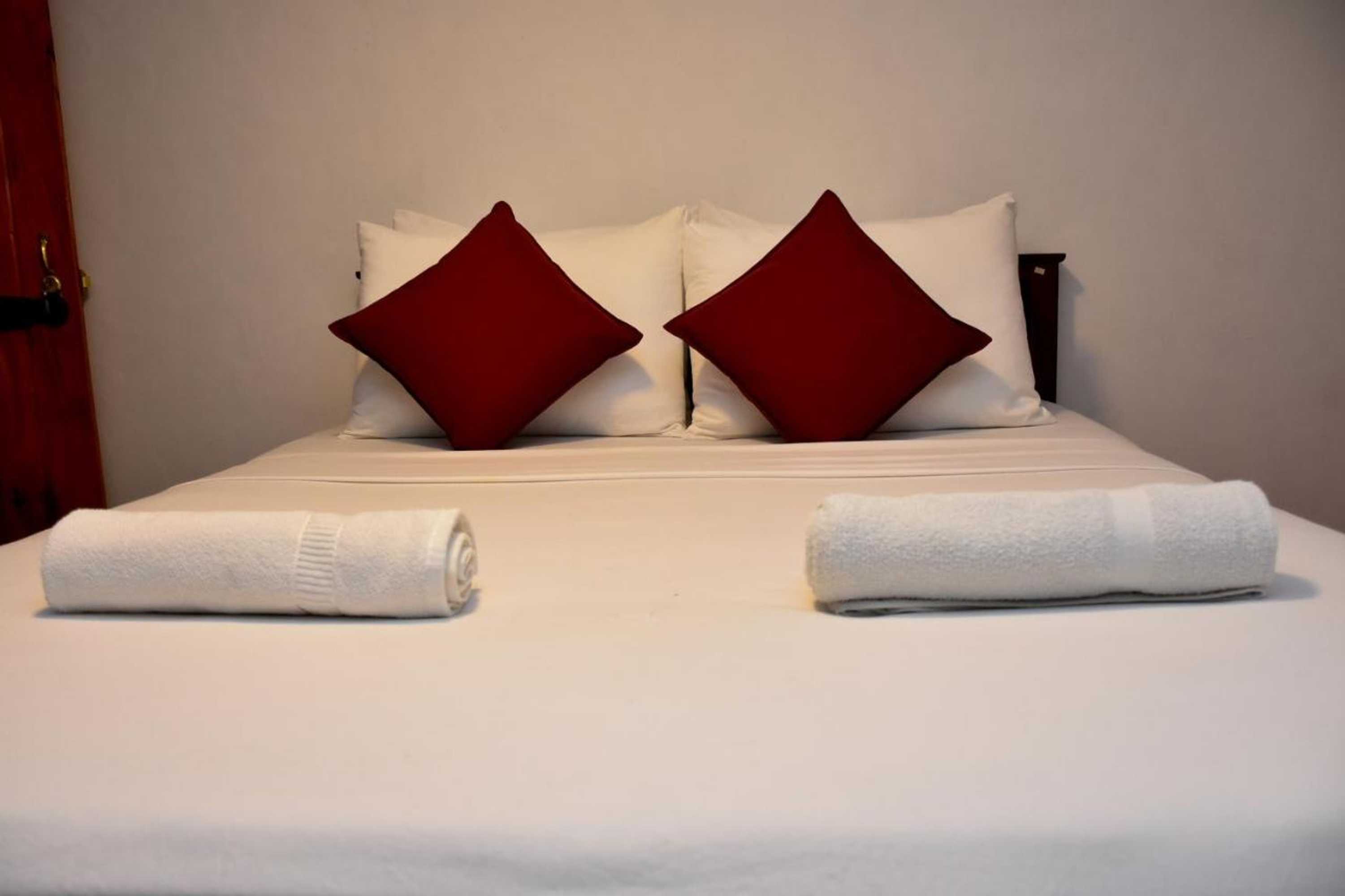 Gift card for Rainforest Holiday Inn