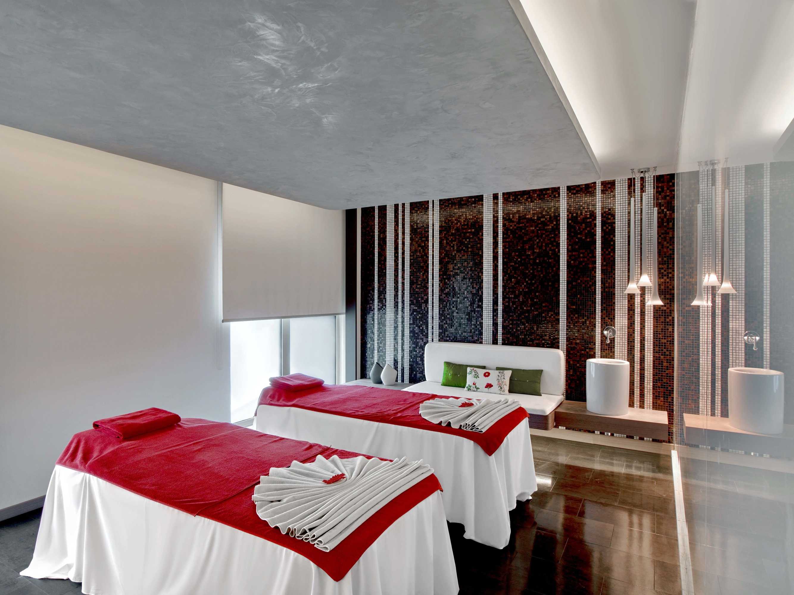 Gift card for Le Meridien Istanbul Etiler Gift card for Le Meridien Istanbul Etiler