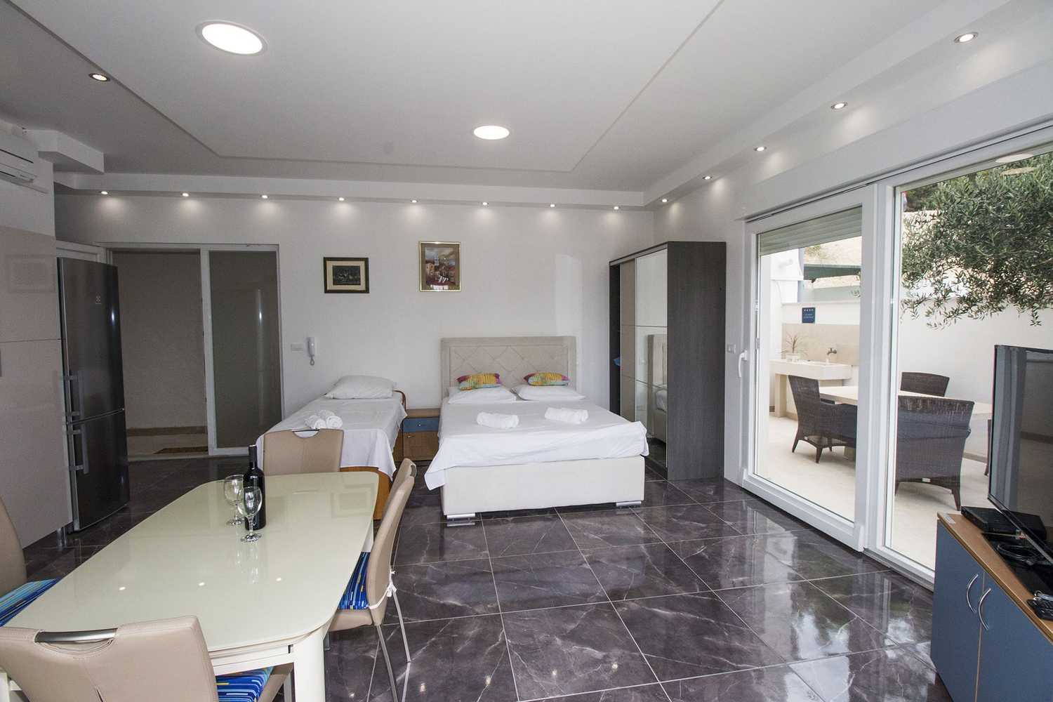 Gift card for Luxury Apartment Ina