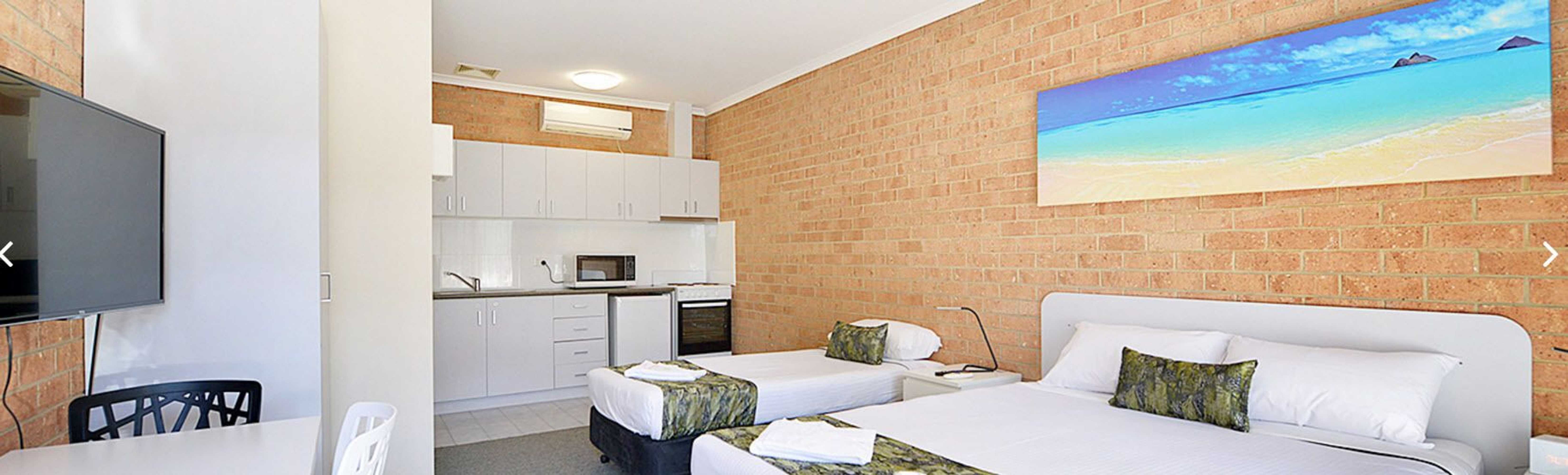 Gift card for Cranbourne Motor Inn Gift card for Cranbourne Motor Inn