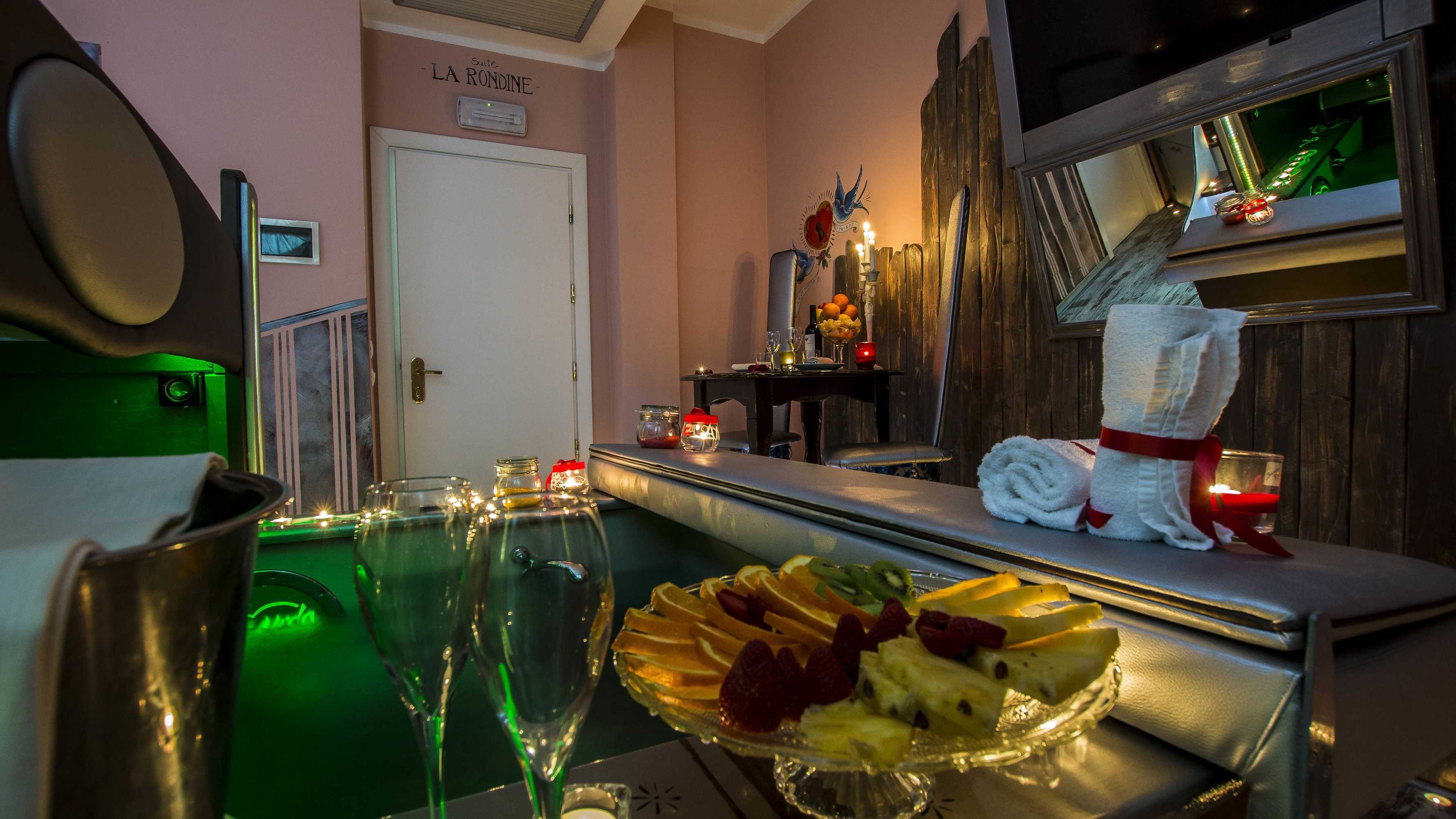Gift card for Hotel Butterfly - We Suite Gift card for Hotel Butterfly - We Suite