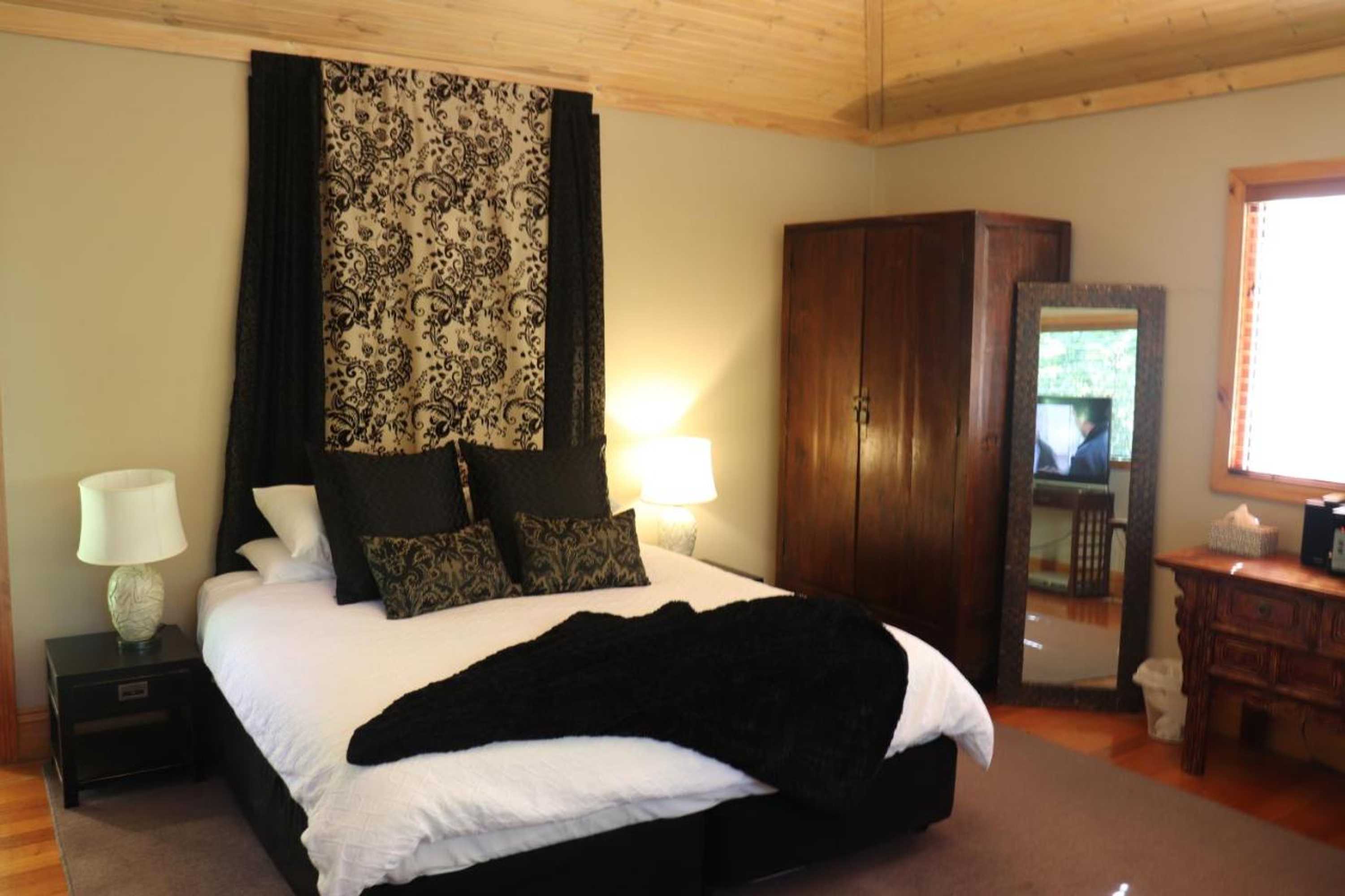 Gift card for Linden Gardens Rainforest Retreat