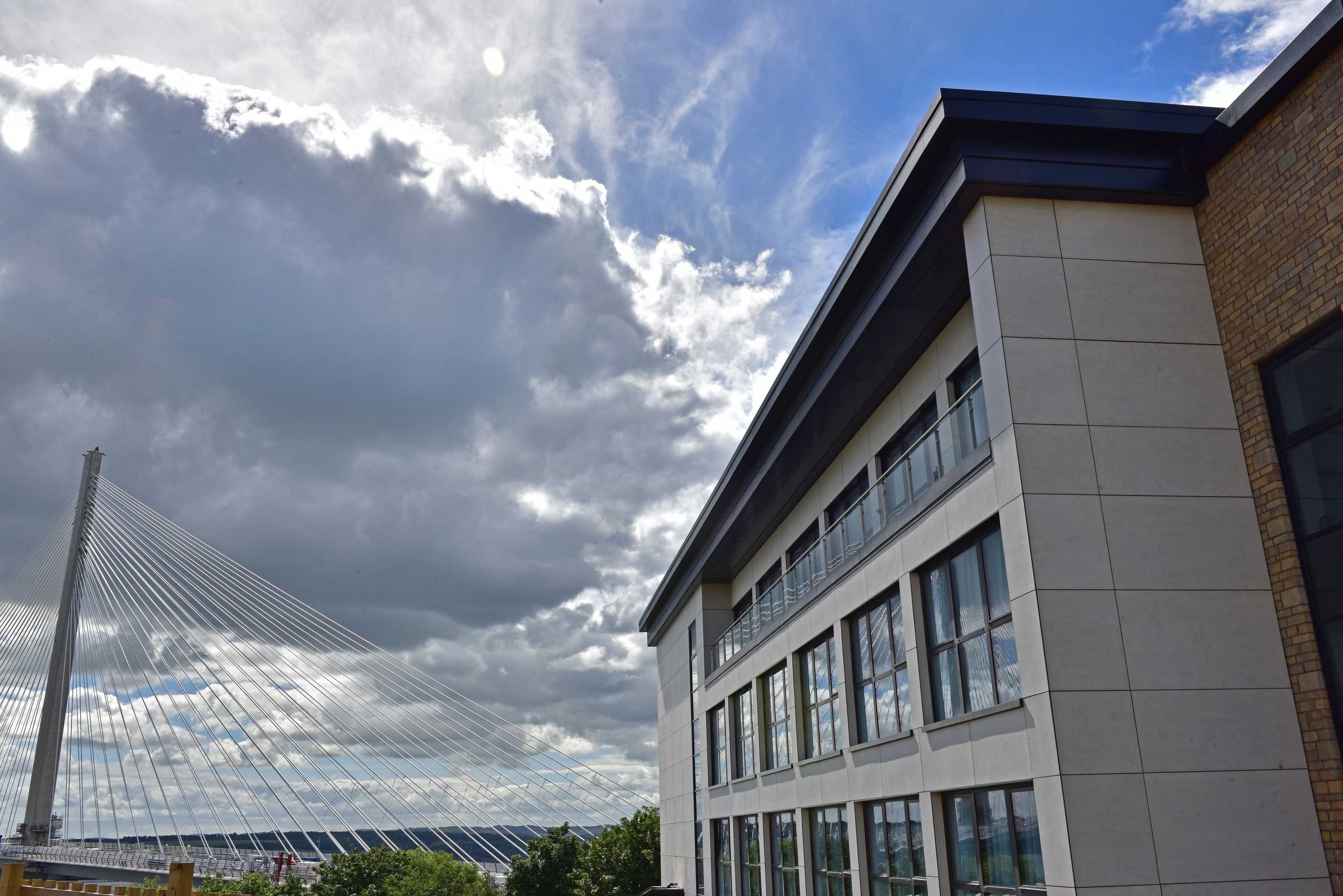 Gift card for Doubletree by Hilton Edinburgh - Queensferry Crossing Gift card for Doubletree by Hilton Edinburgh - Queensferry Crossing
