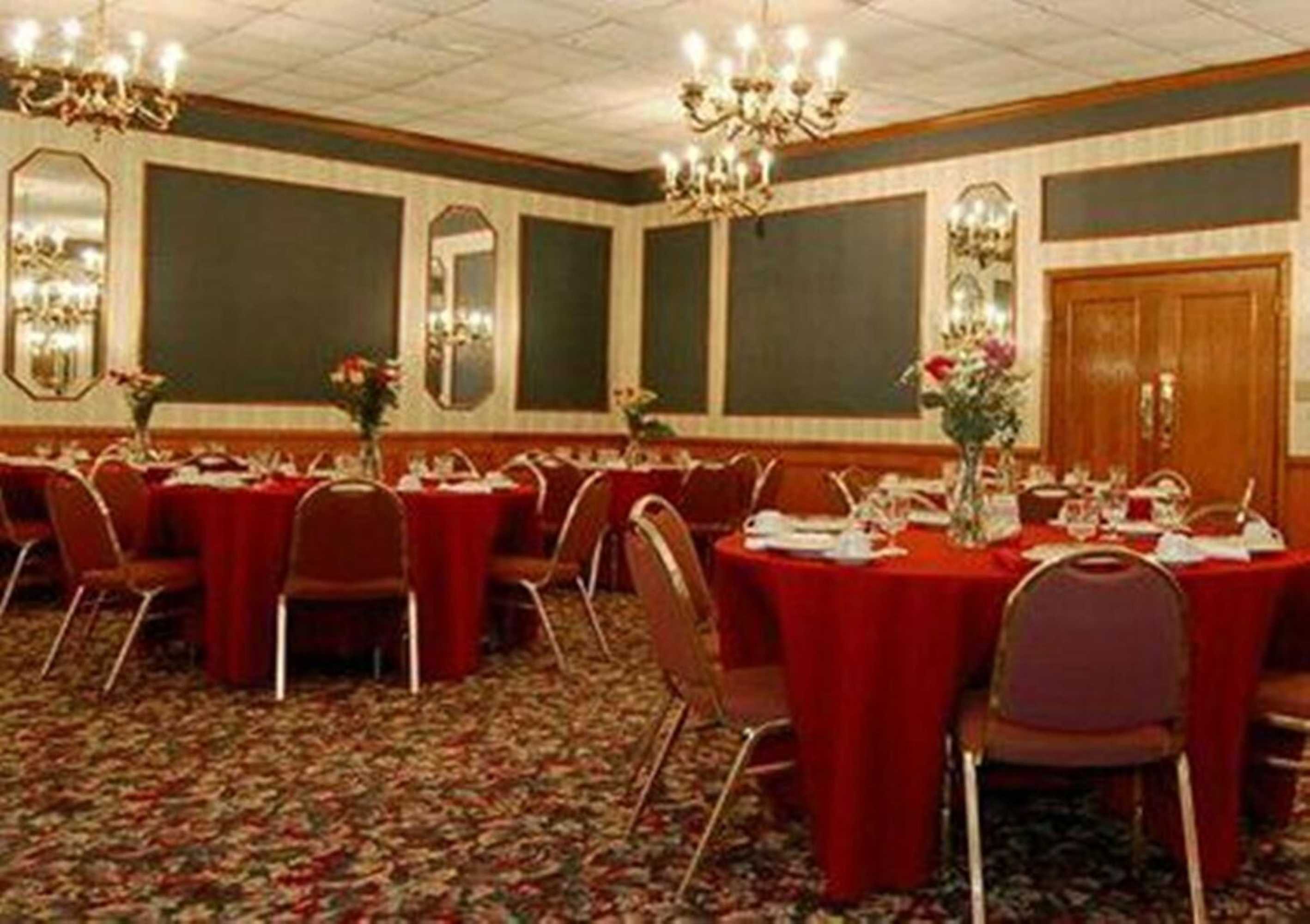 Gift card for Red Carpet Inn & Suites Gift card for Red Carpet Inn & Suites